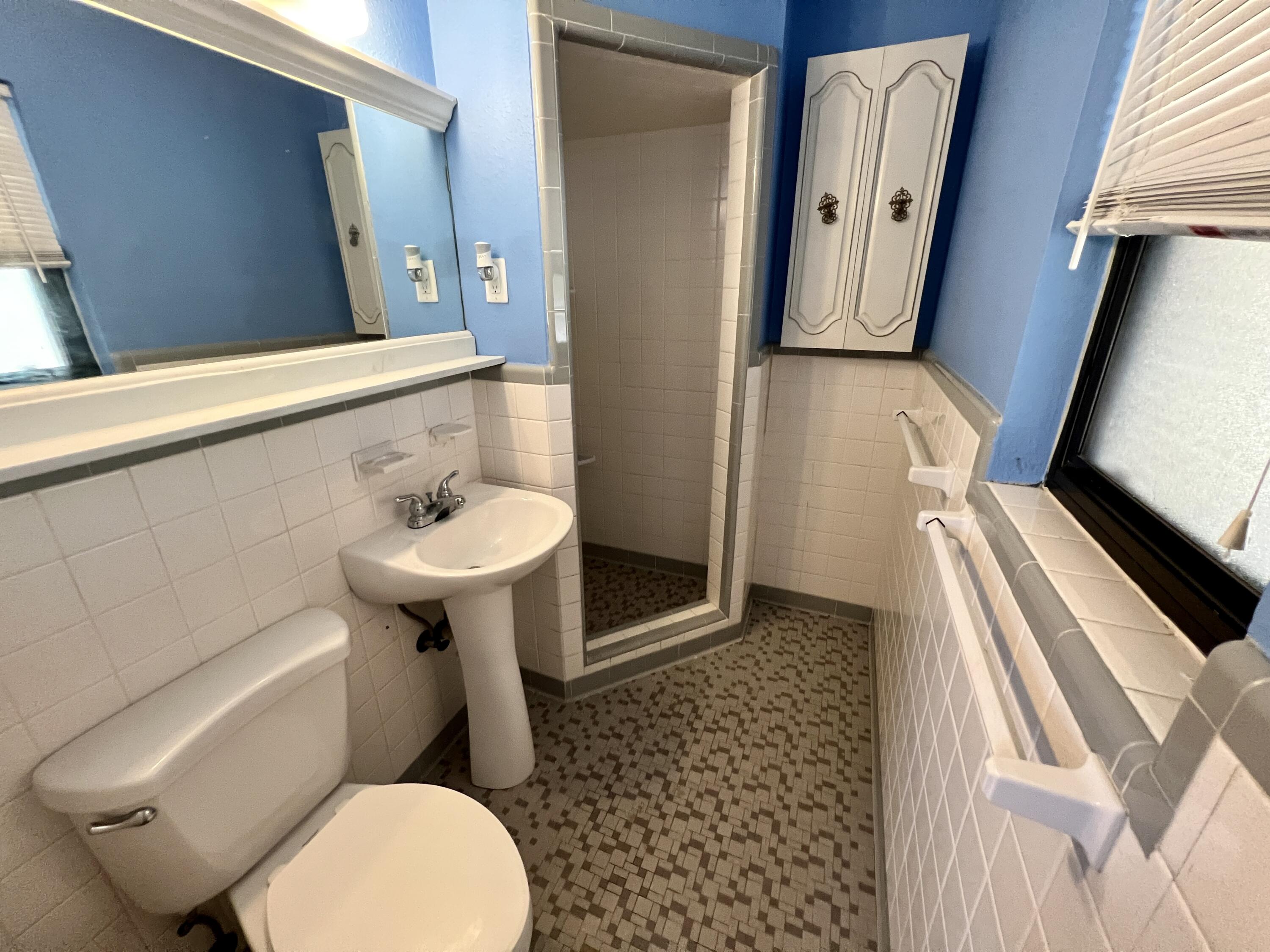 VESTA HEIGHTS 3RD ADDN - Residential