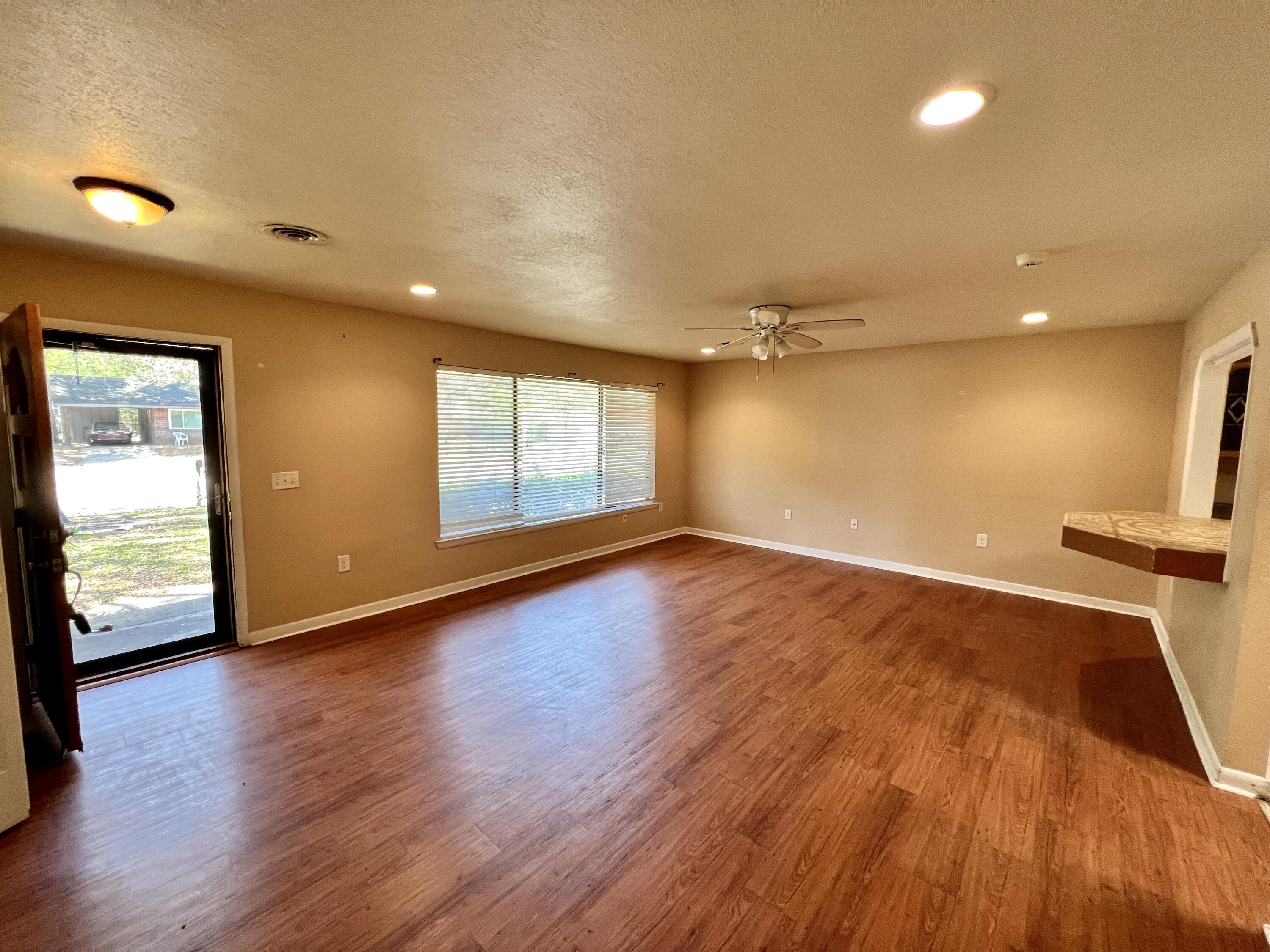 VESTA HEIGHTS 3RD ADDN - Residential