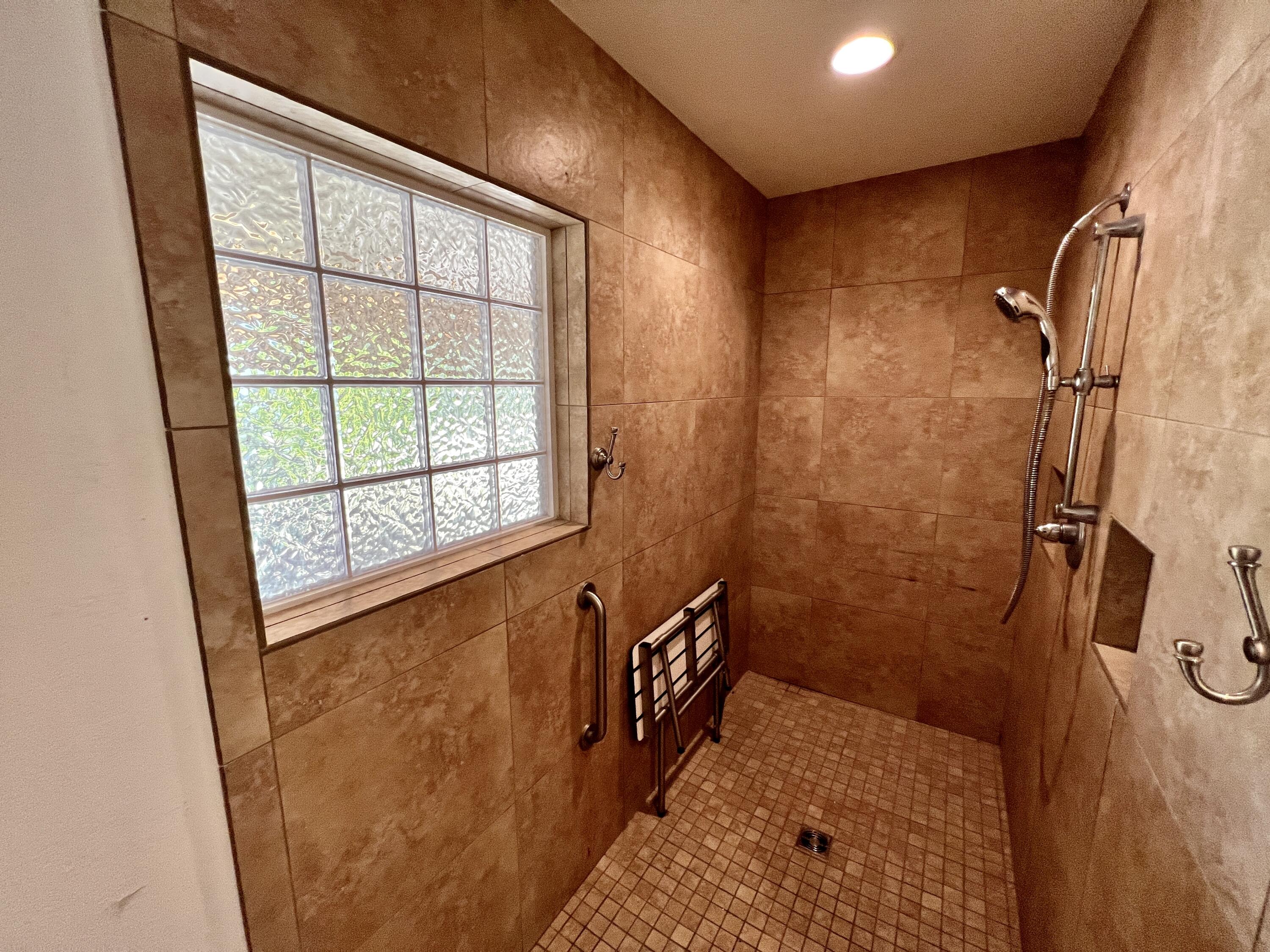 VESTA HEIGHTS 3RD ADDN - Residential