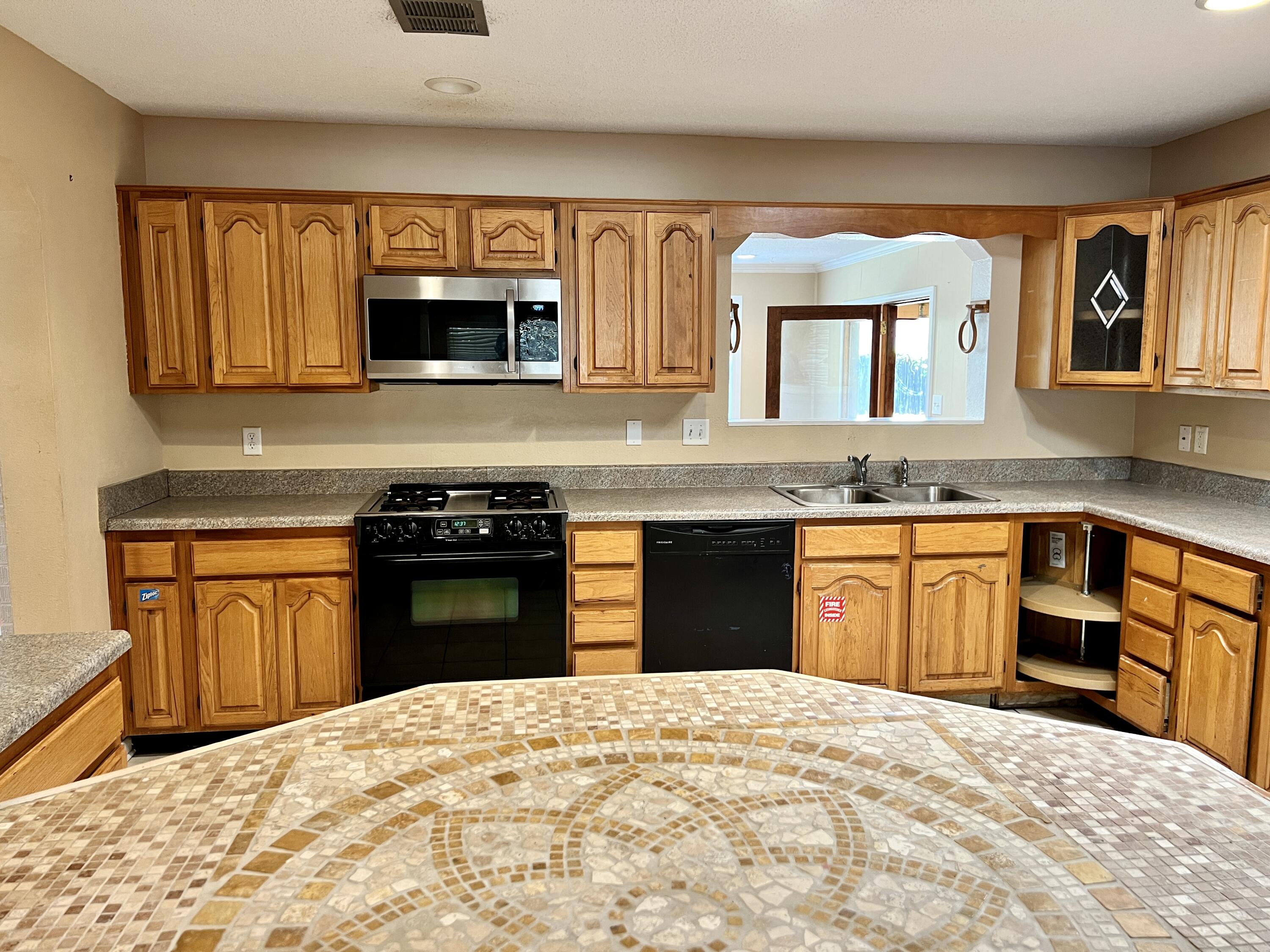 VESTA HEIGHTS 3RD ADDN - Residential