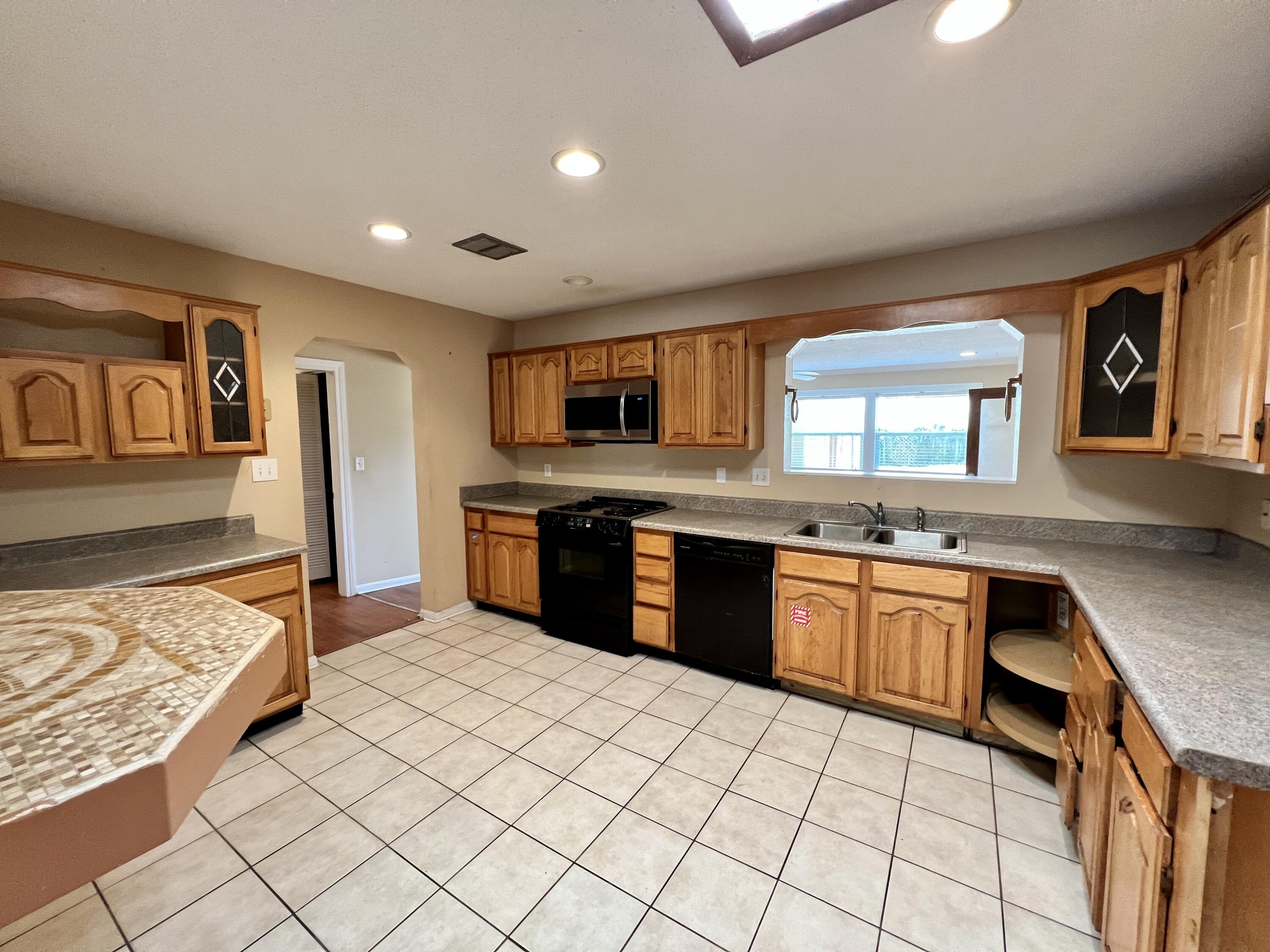 VESTA HEIGHTS 3RD ADDN - Residential