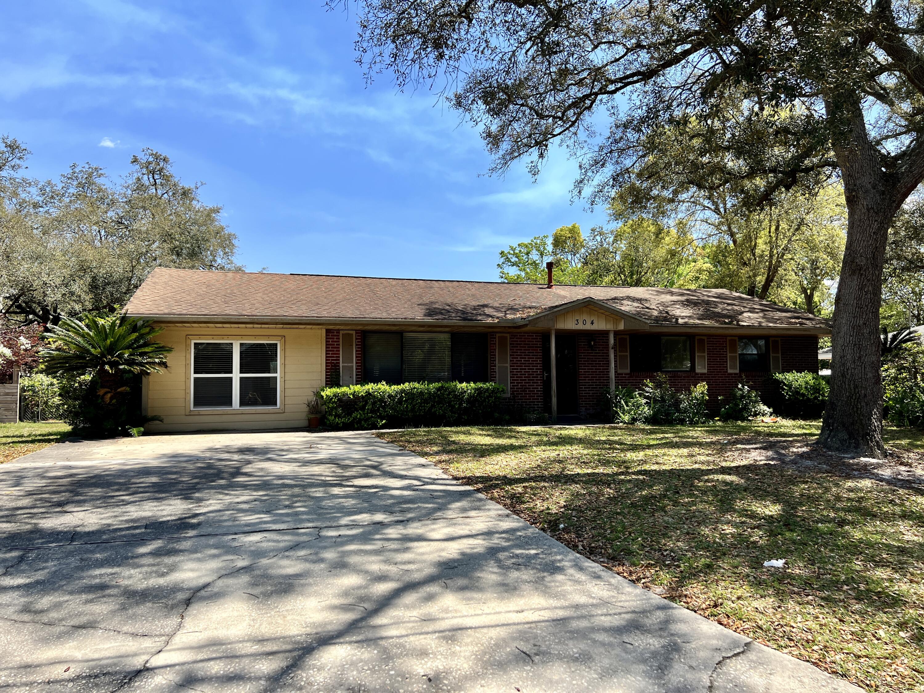 VESTA HEIGHTS 3RD ADDN - Residential