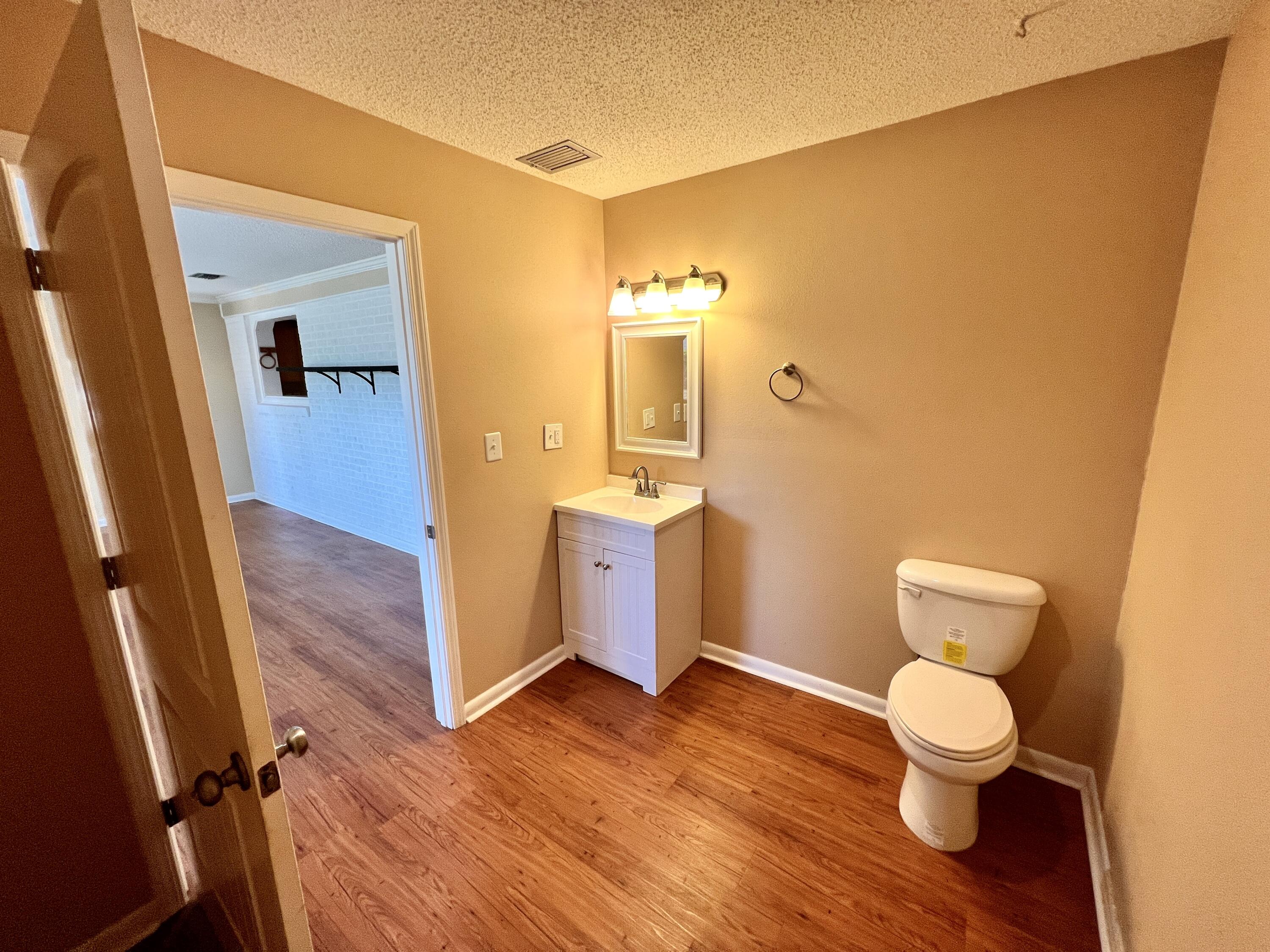 VESTA HEIGHTS 3RD ADDN - Residential