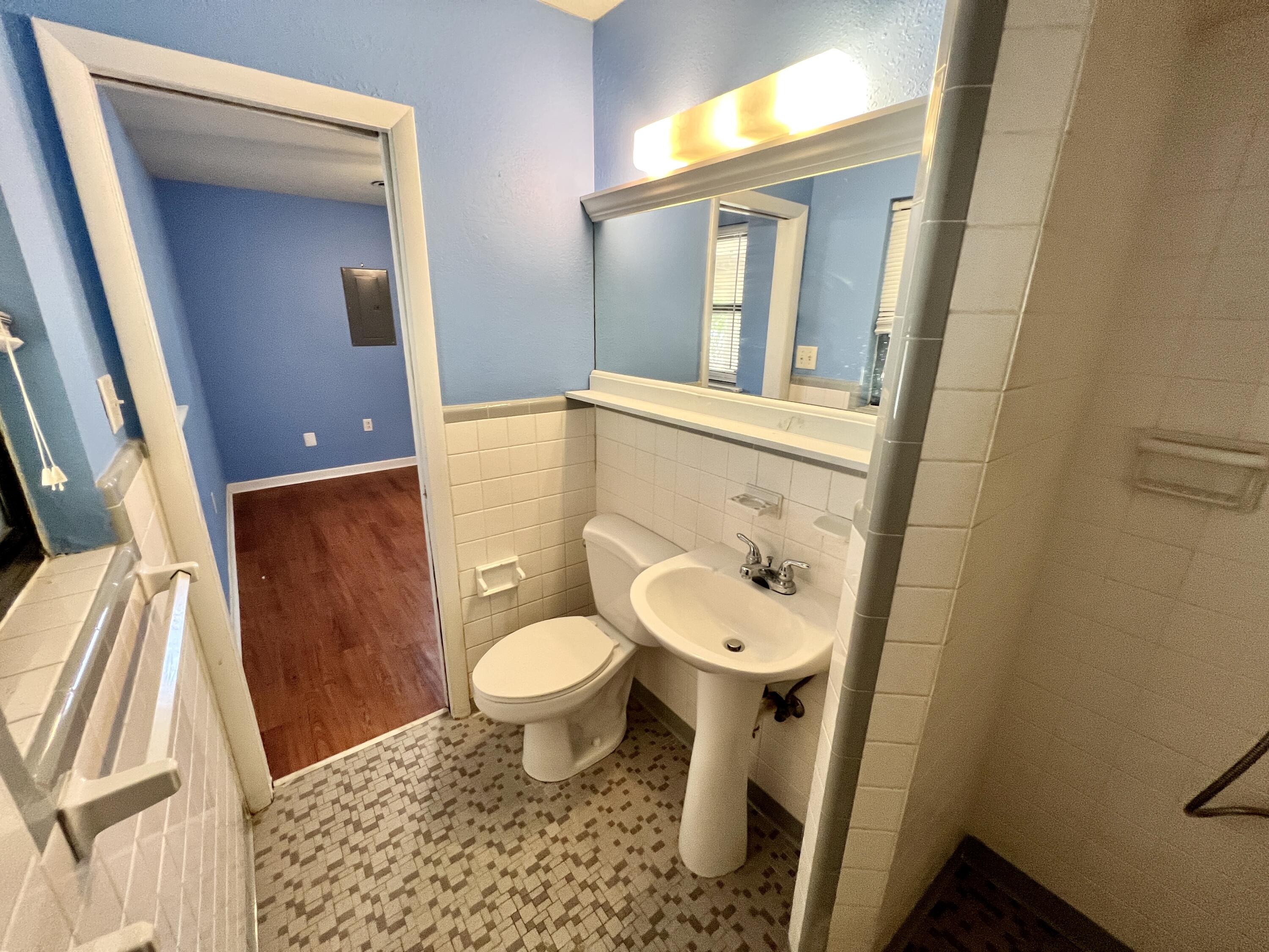 VESTA HEIGHTS 3RD ADDN - Residential