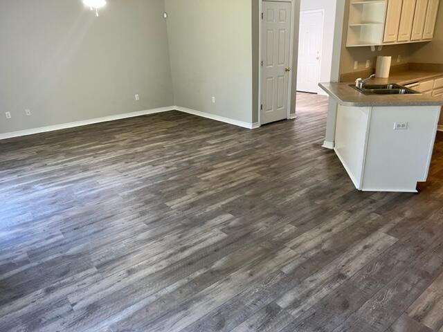 SHALIMAR COTTAGES - Residential Lease