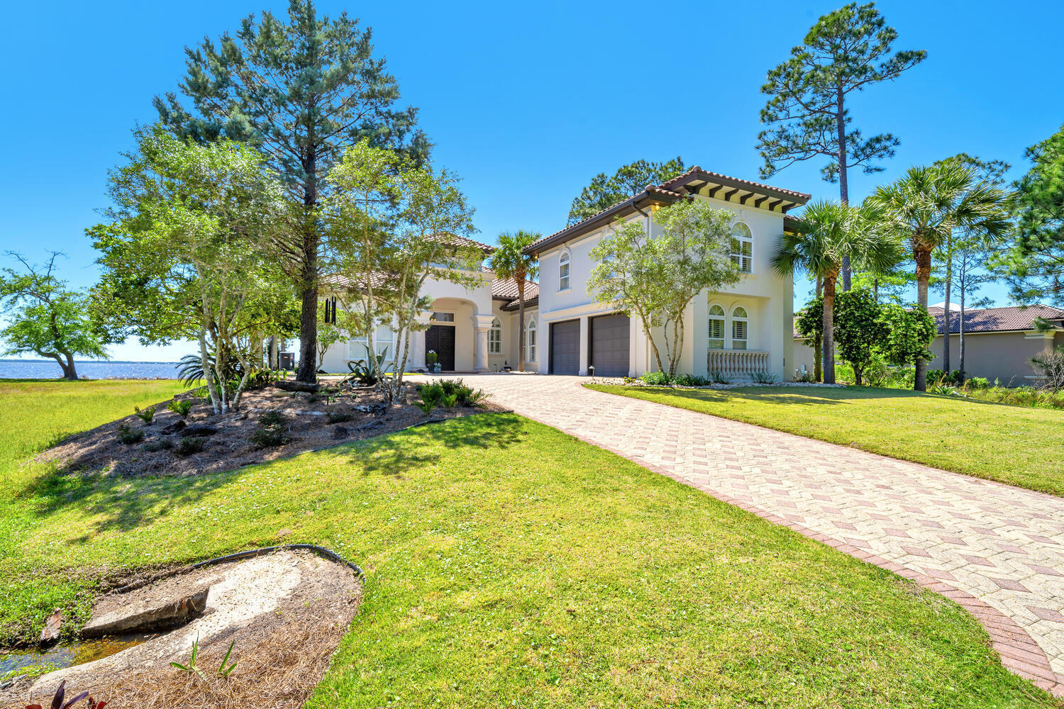 BAY HARBOUR - Residential