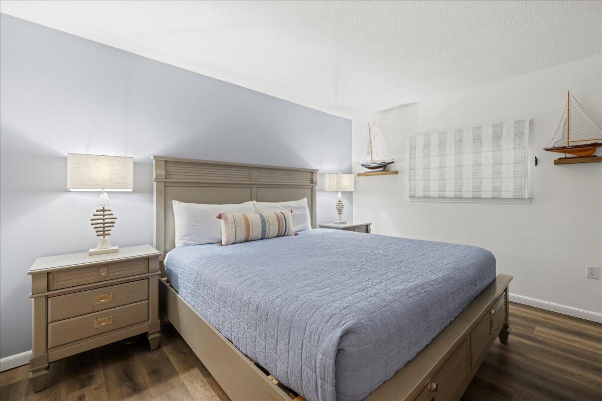 CRYSTAL SANDS CONDO - Residential