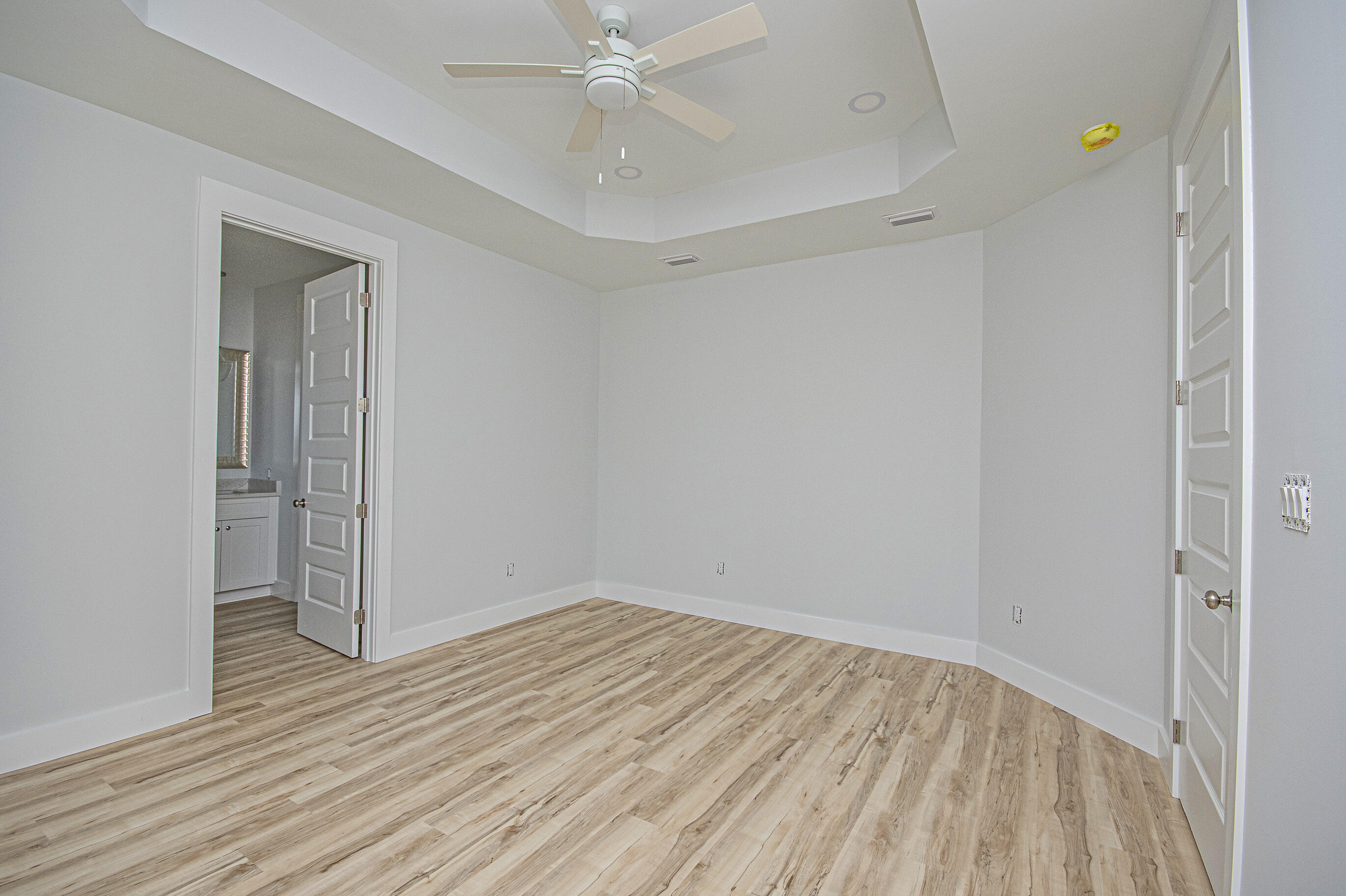 LONG POINT PARK 2ND ADDN - Residential