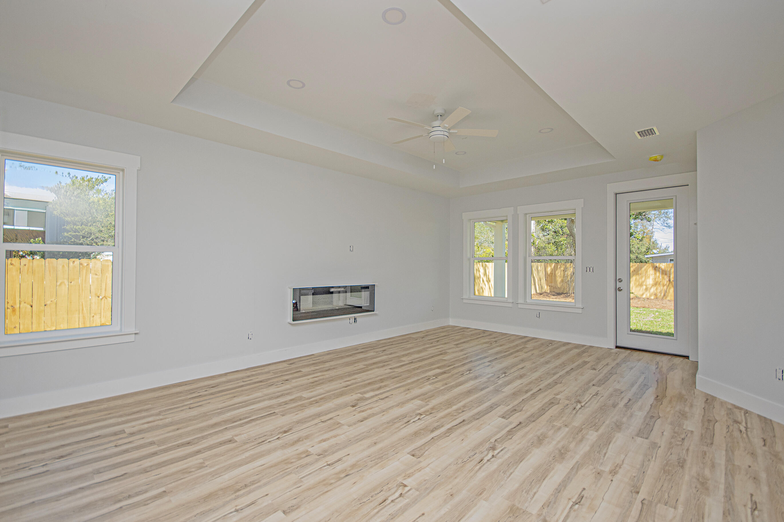 LONG POINT PARK 2ND ADDN - Residential