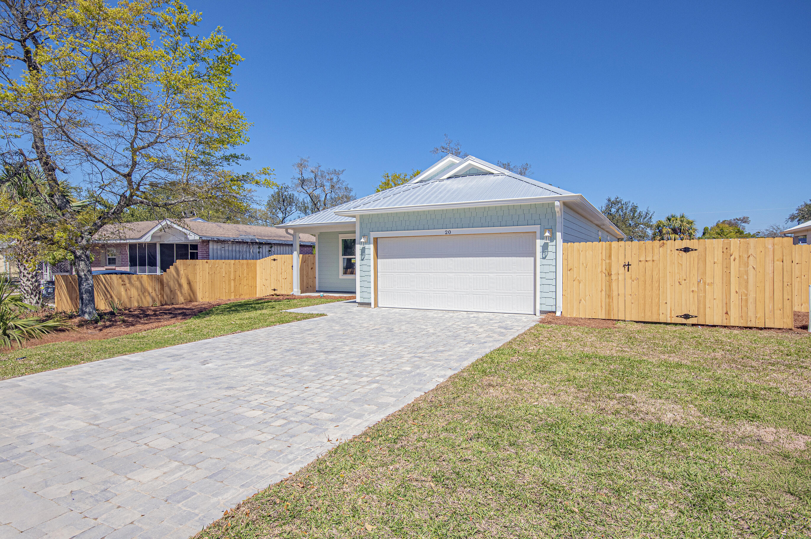 LONG POINT PARK 2ND ADDN - Residential