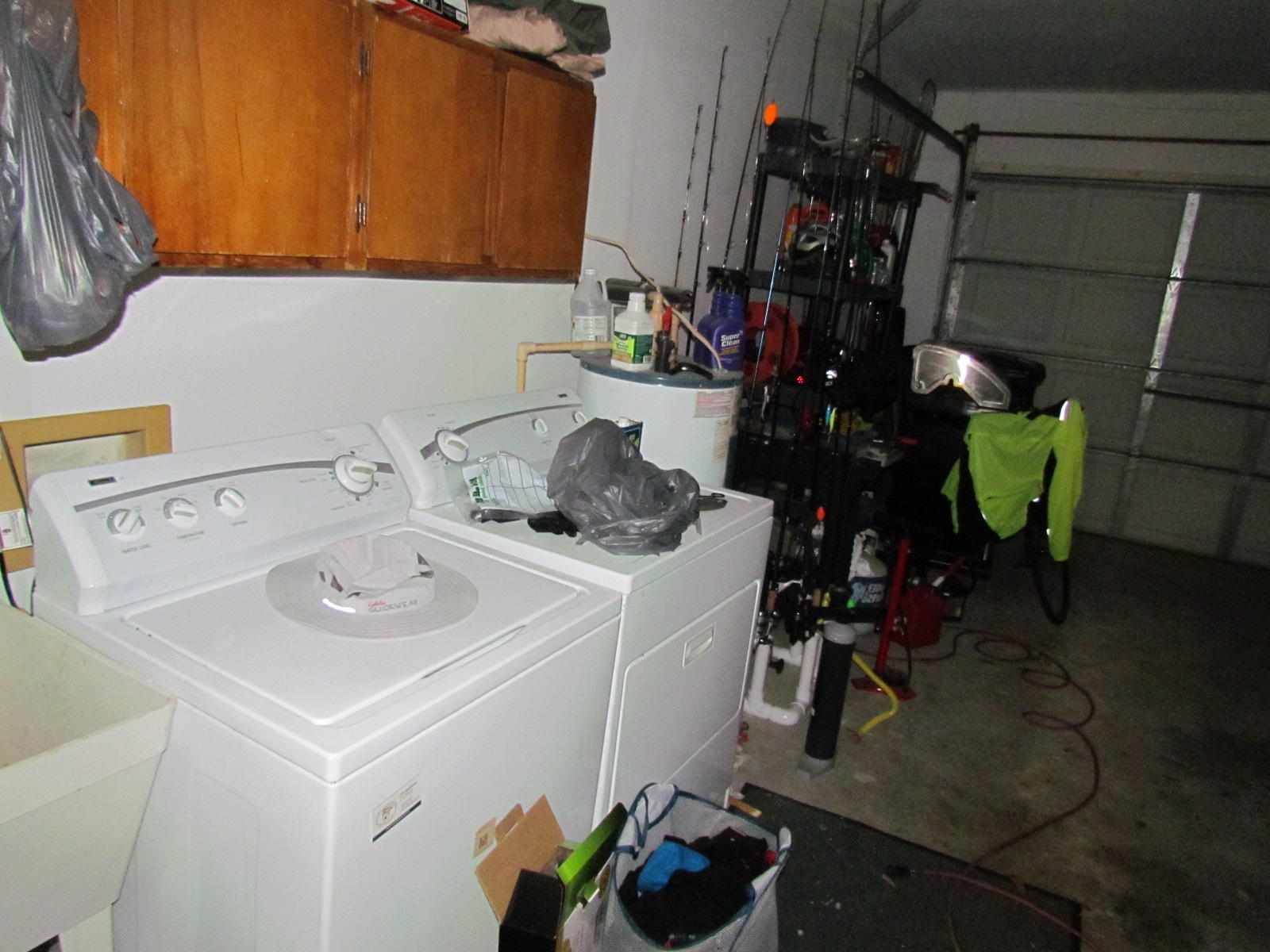 HIDDEN COVE T/H - Residential Lease