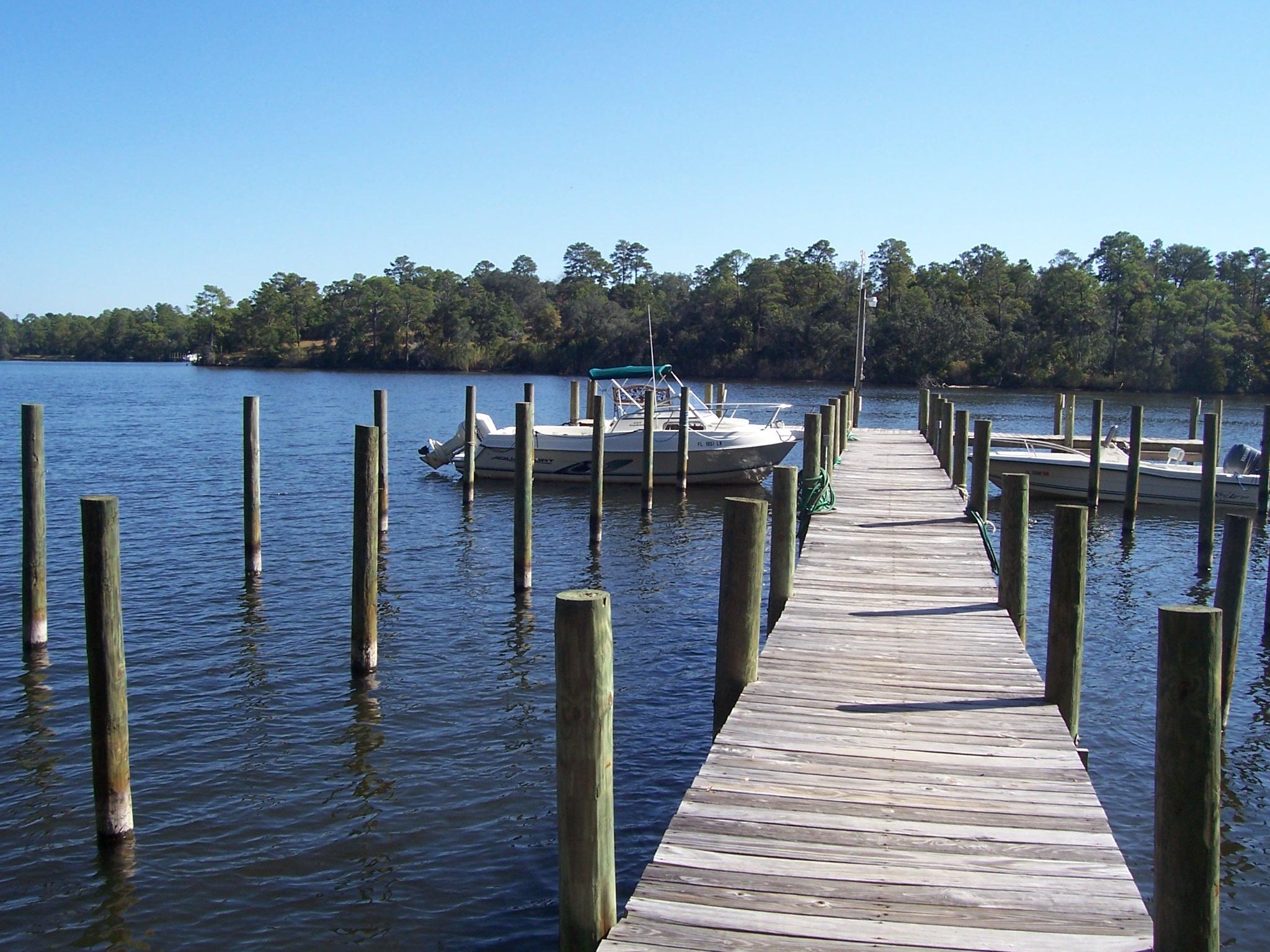 HIDDEN COVE T/H - Residential Lease