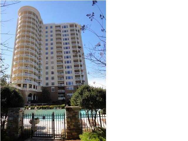 ONE WATER PLACE - Residential