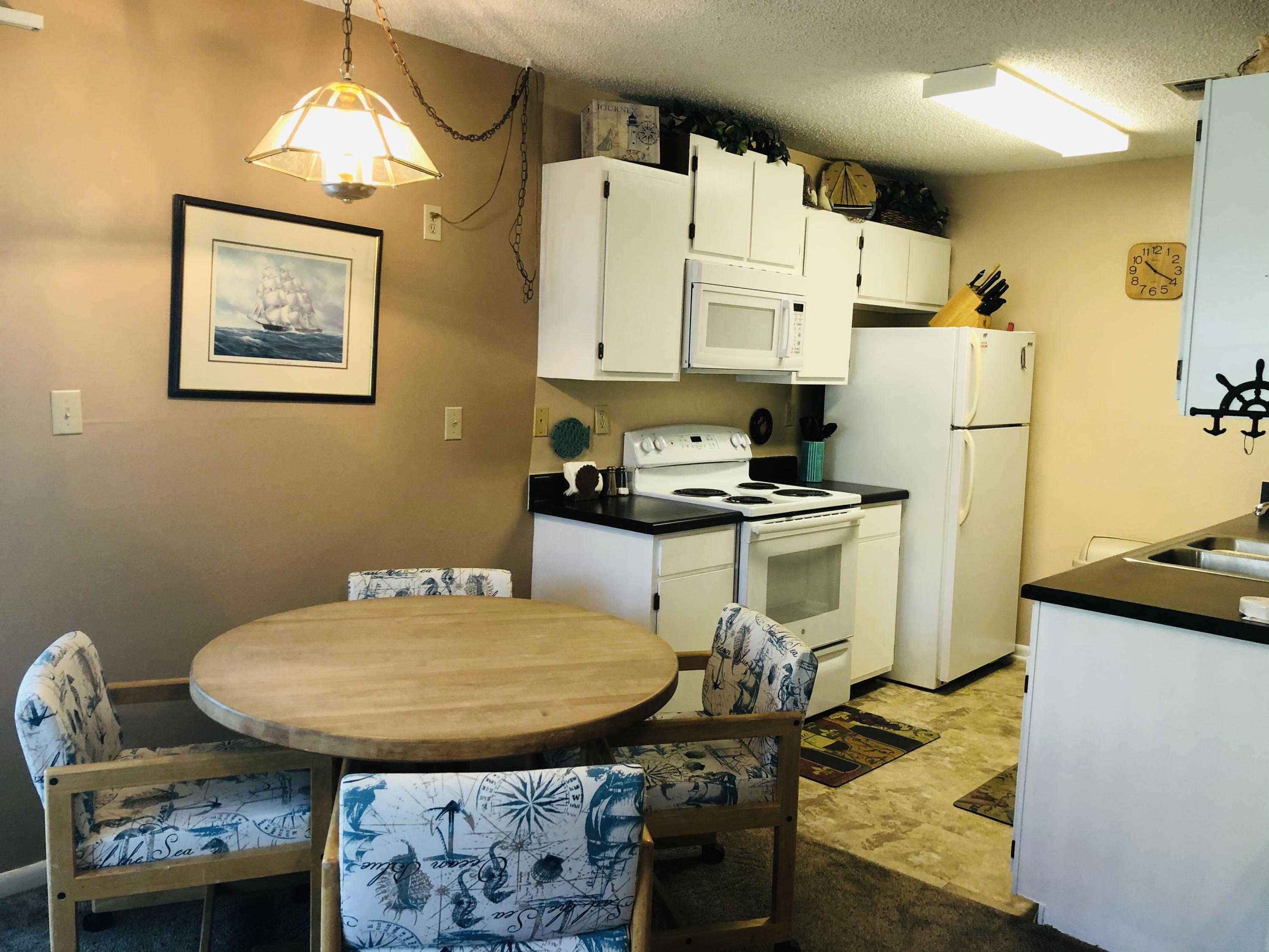 SURFSONG CONDO OF DESTIN - Residential