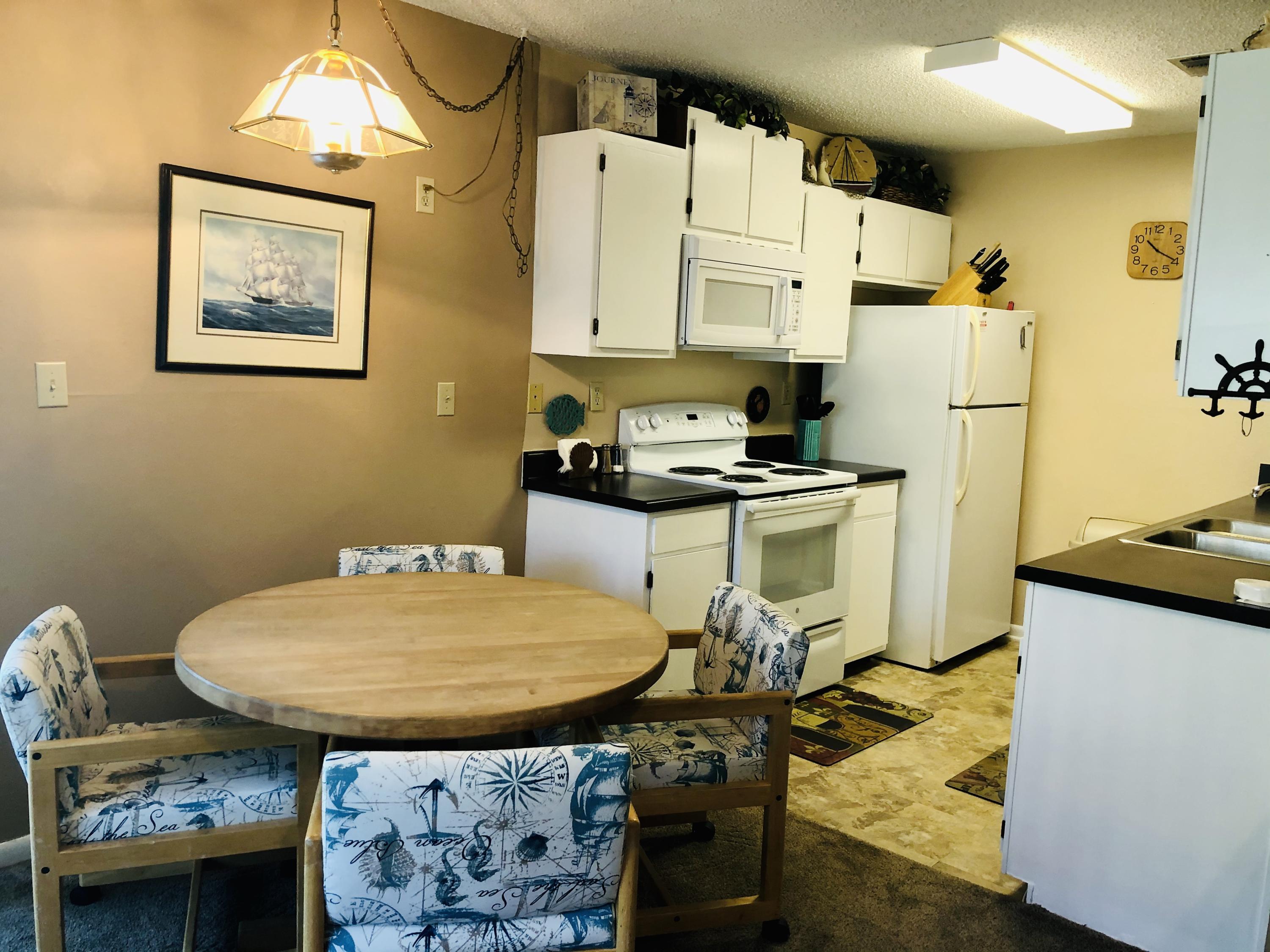 SURFSONG CONDO OF DESTIN - Residential