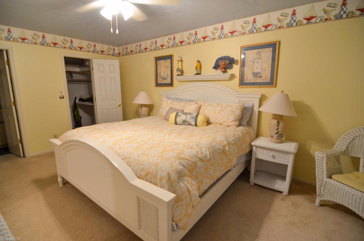 MIRAMAR HEIGHTS - Residential