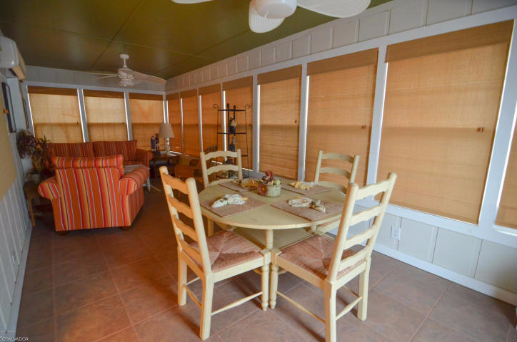 MIRAMAR HEIGHTS - Residential