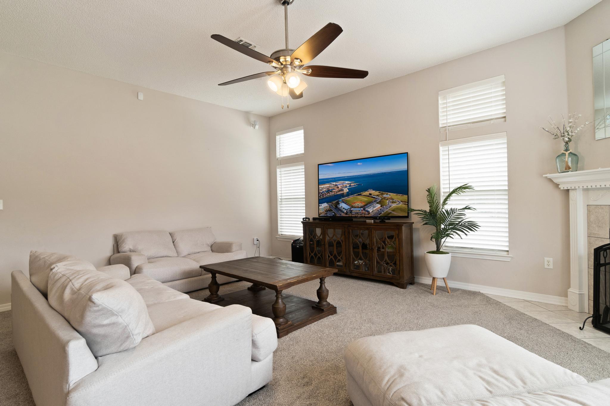 HOLLEY BY THE SEA - Residential