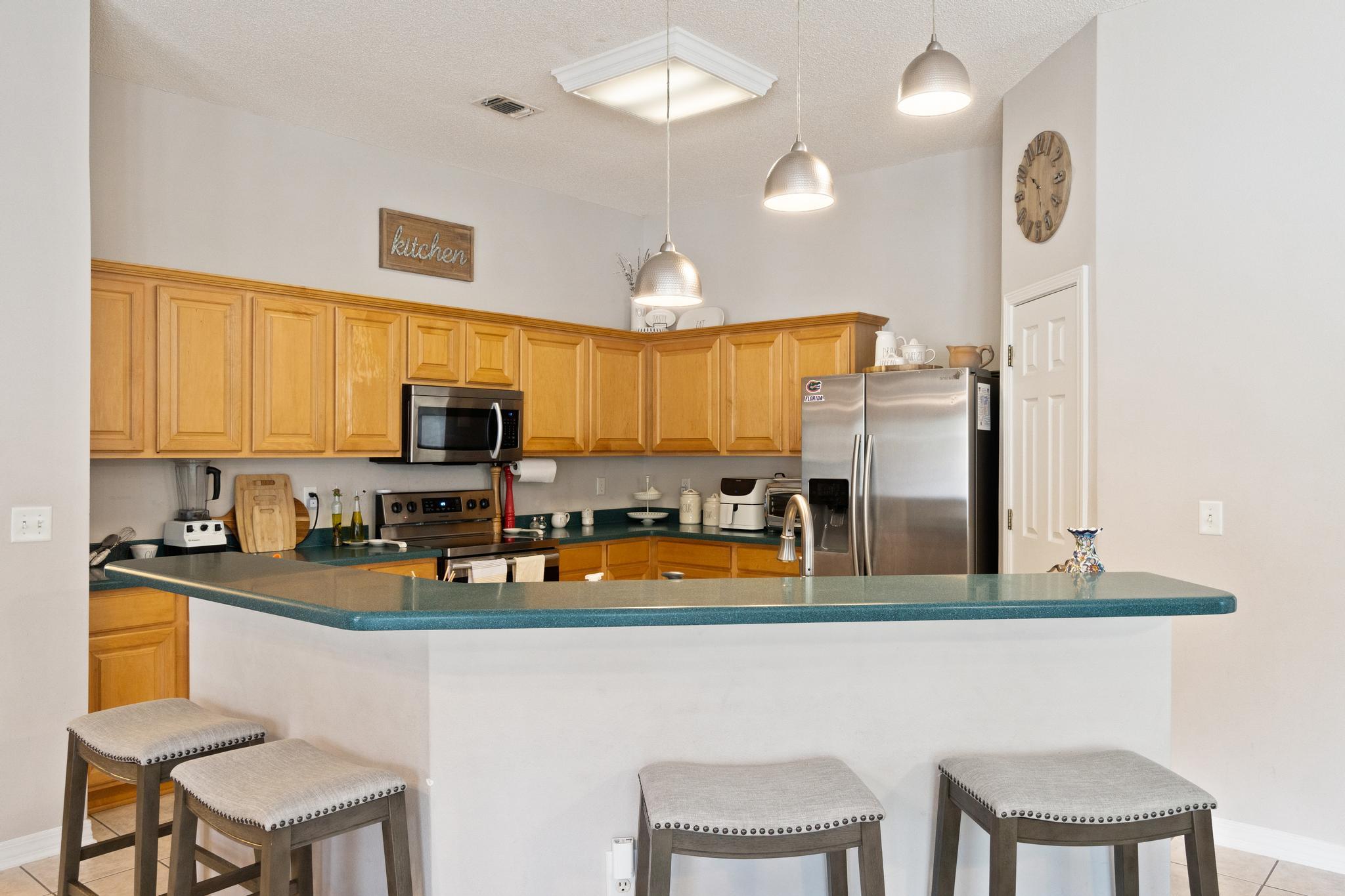 HOLLEY BY THE SEA - Residential