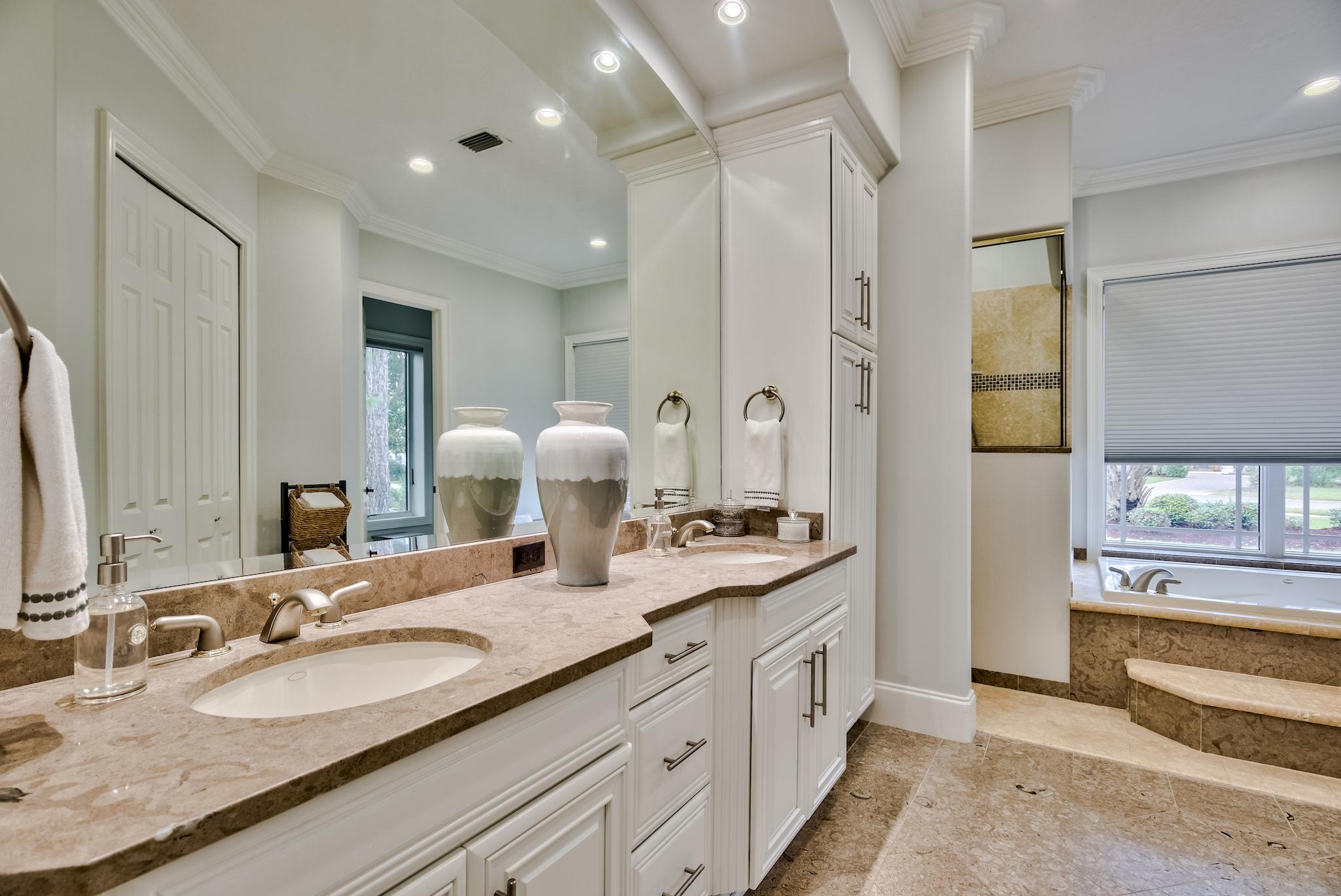 REGATTA BAY PH 1 - Residential