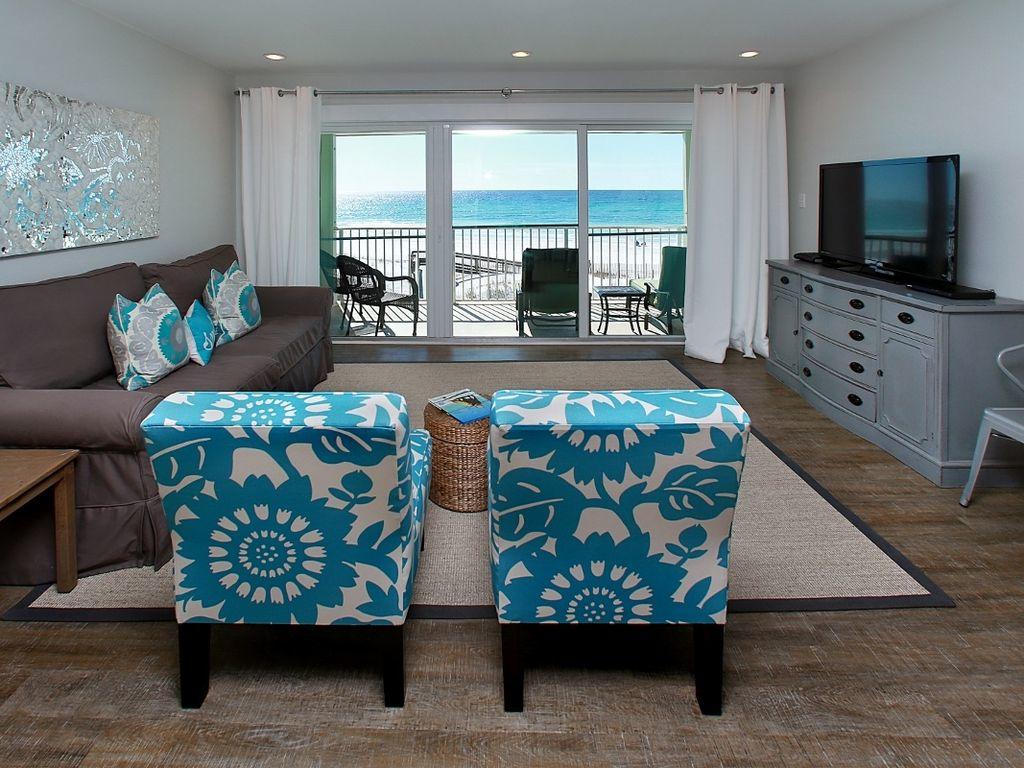 COMMODORE'S RETREAT LIMITED CONDO - Residential