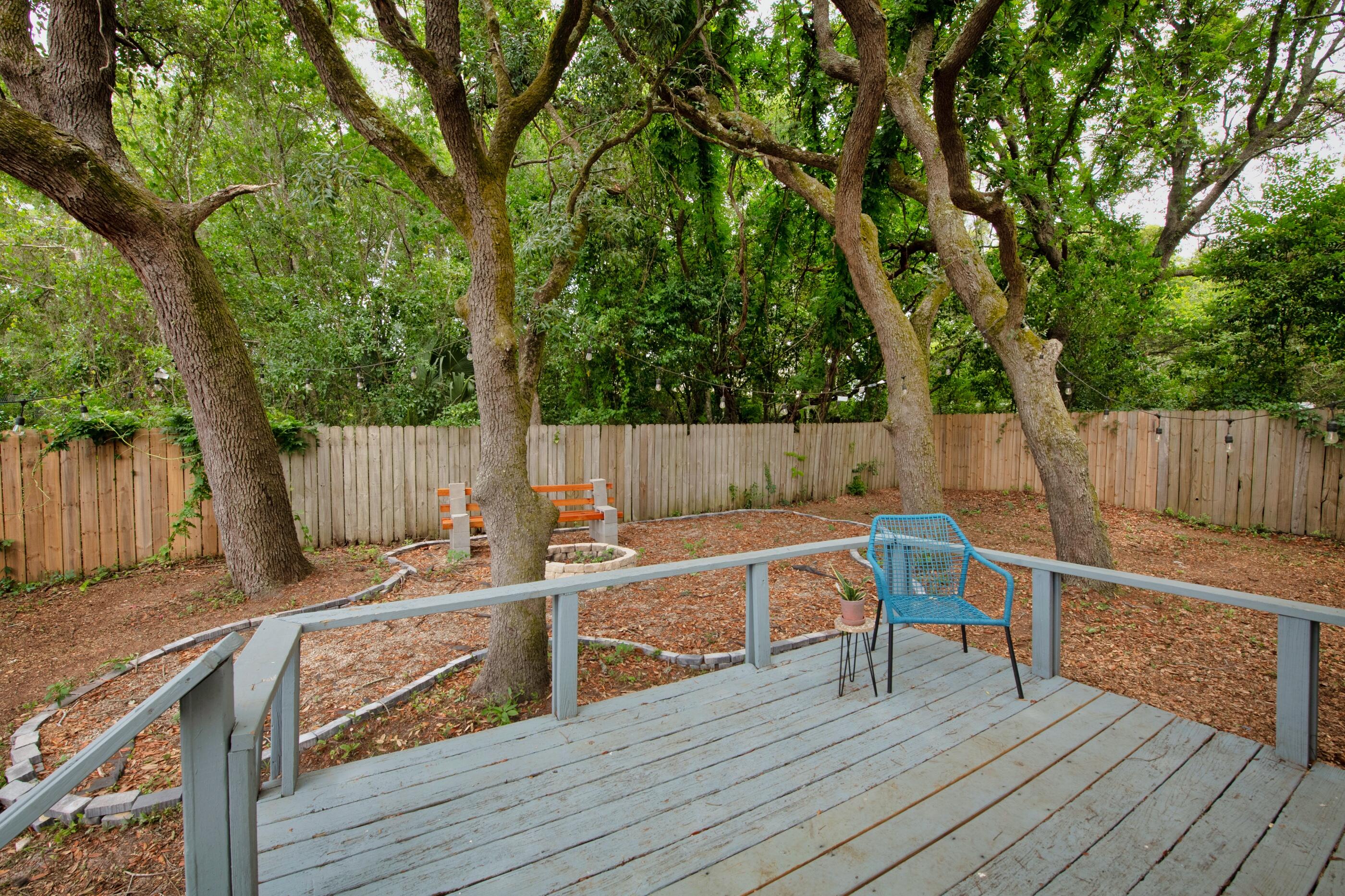 LLOYD & HETHERINGTON - Residential