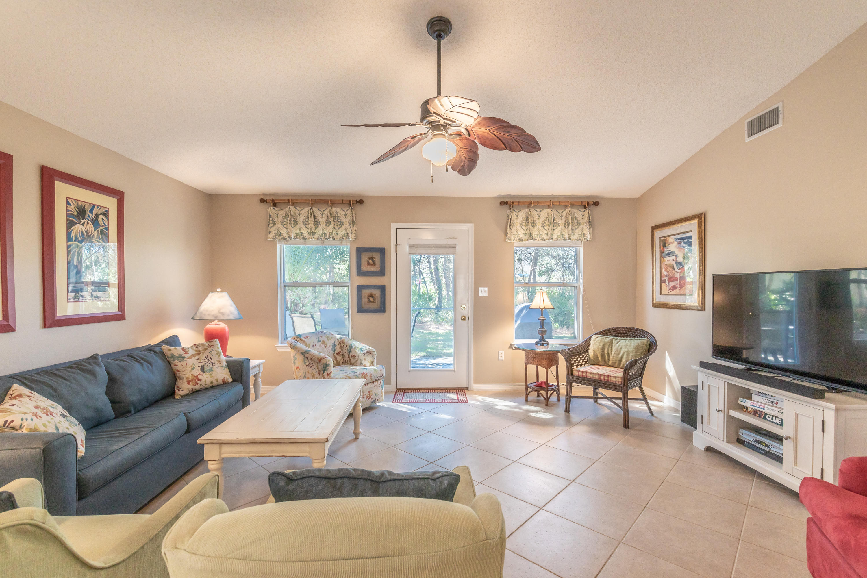 MARAVILLA COTTAGES - Residential