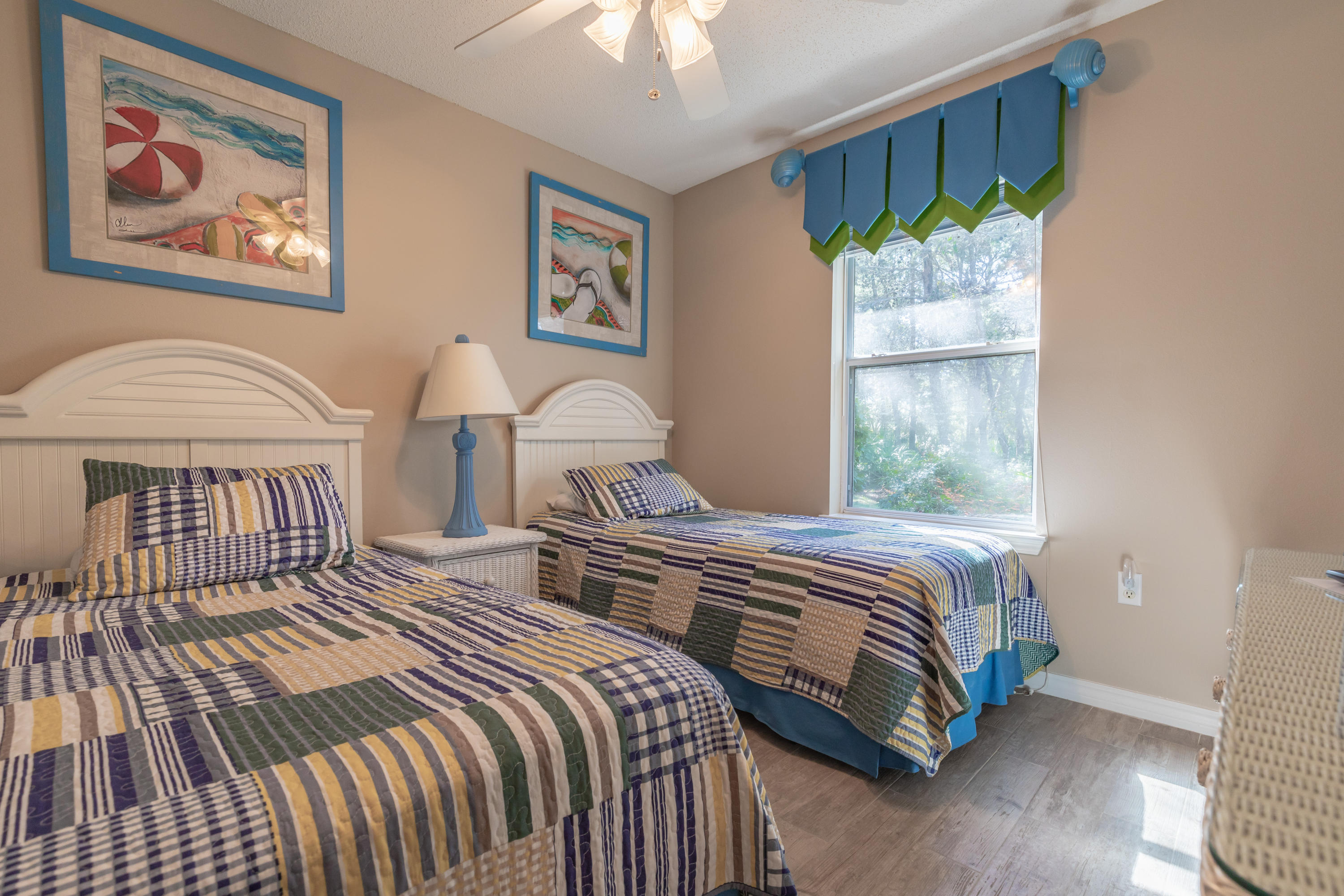 MARAVILLA COTTAGES - Residential