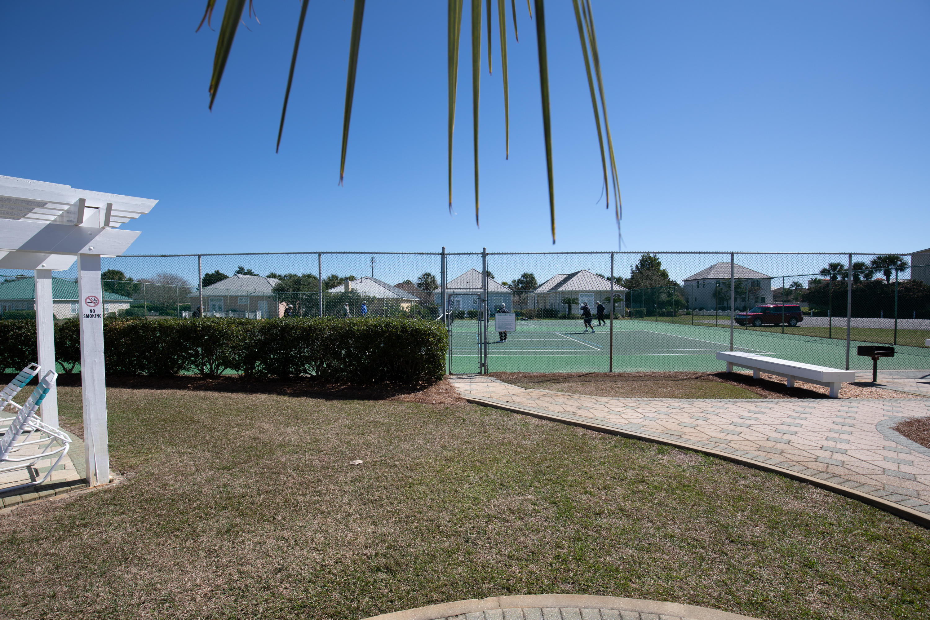 MARAVILLA COTTAGES - Residential