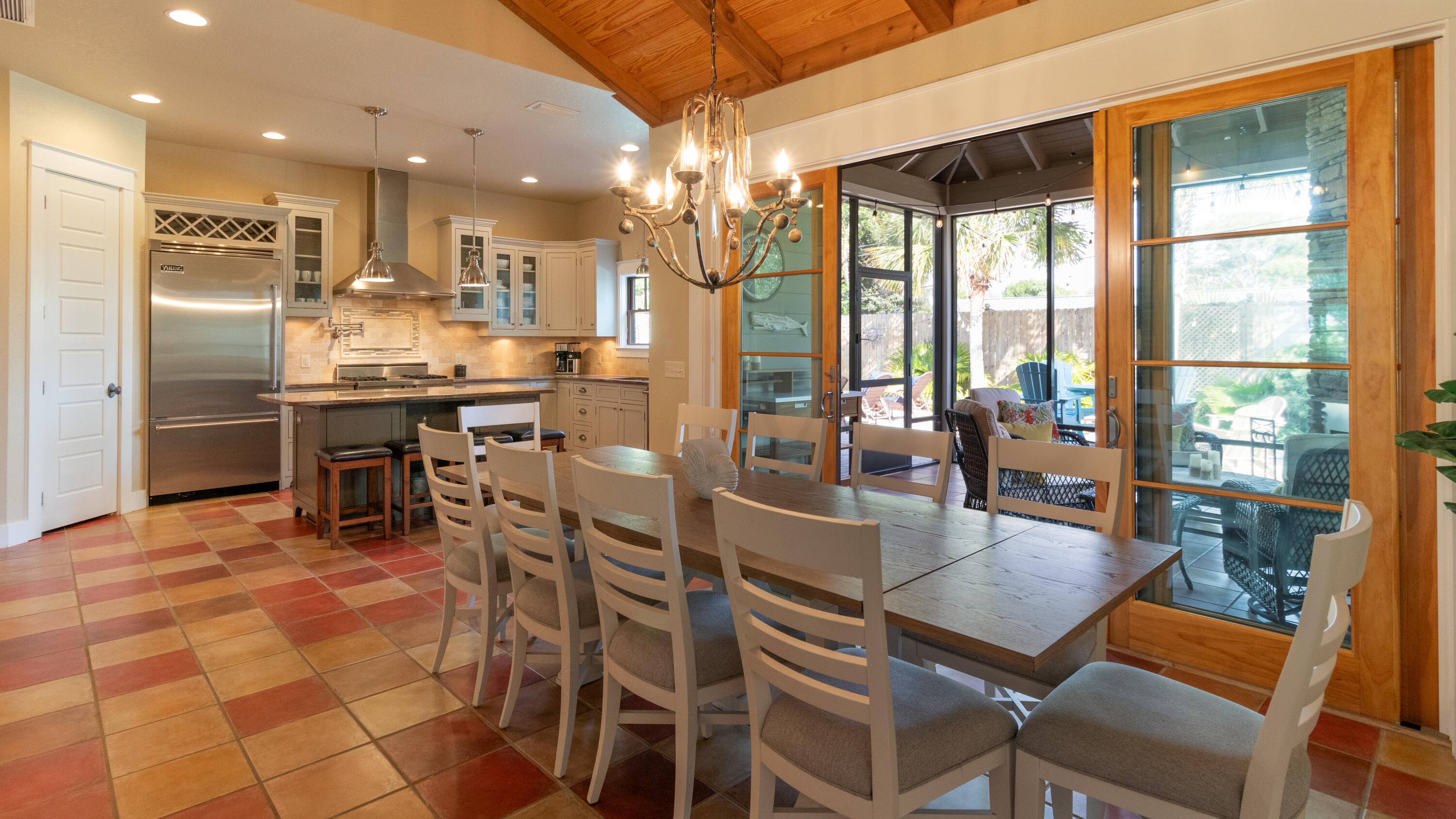 SANTA MONICA BEACH - Residential