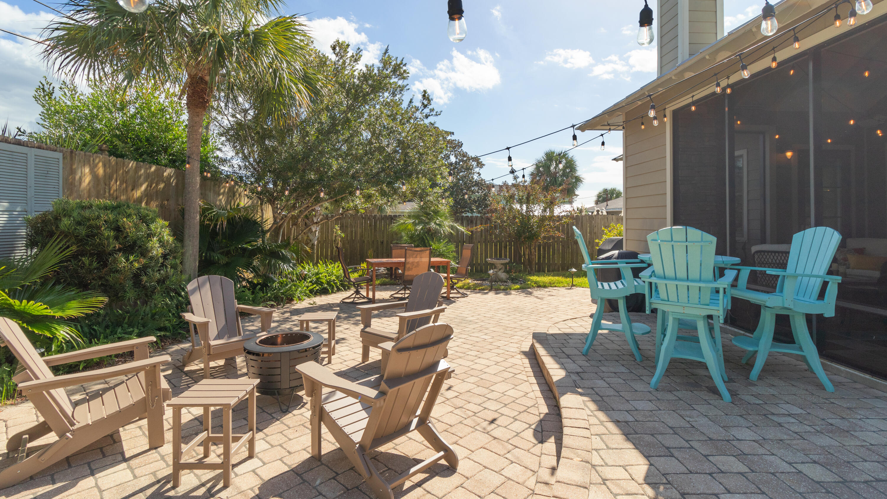 SANTA MONICA BEACH - Residential