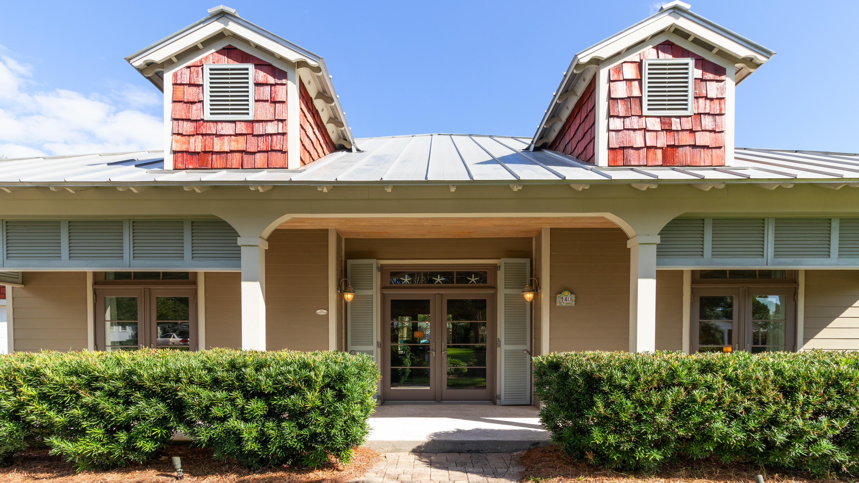 SANTA MONICA BEACH - Residential