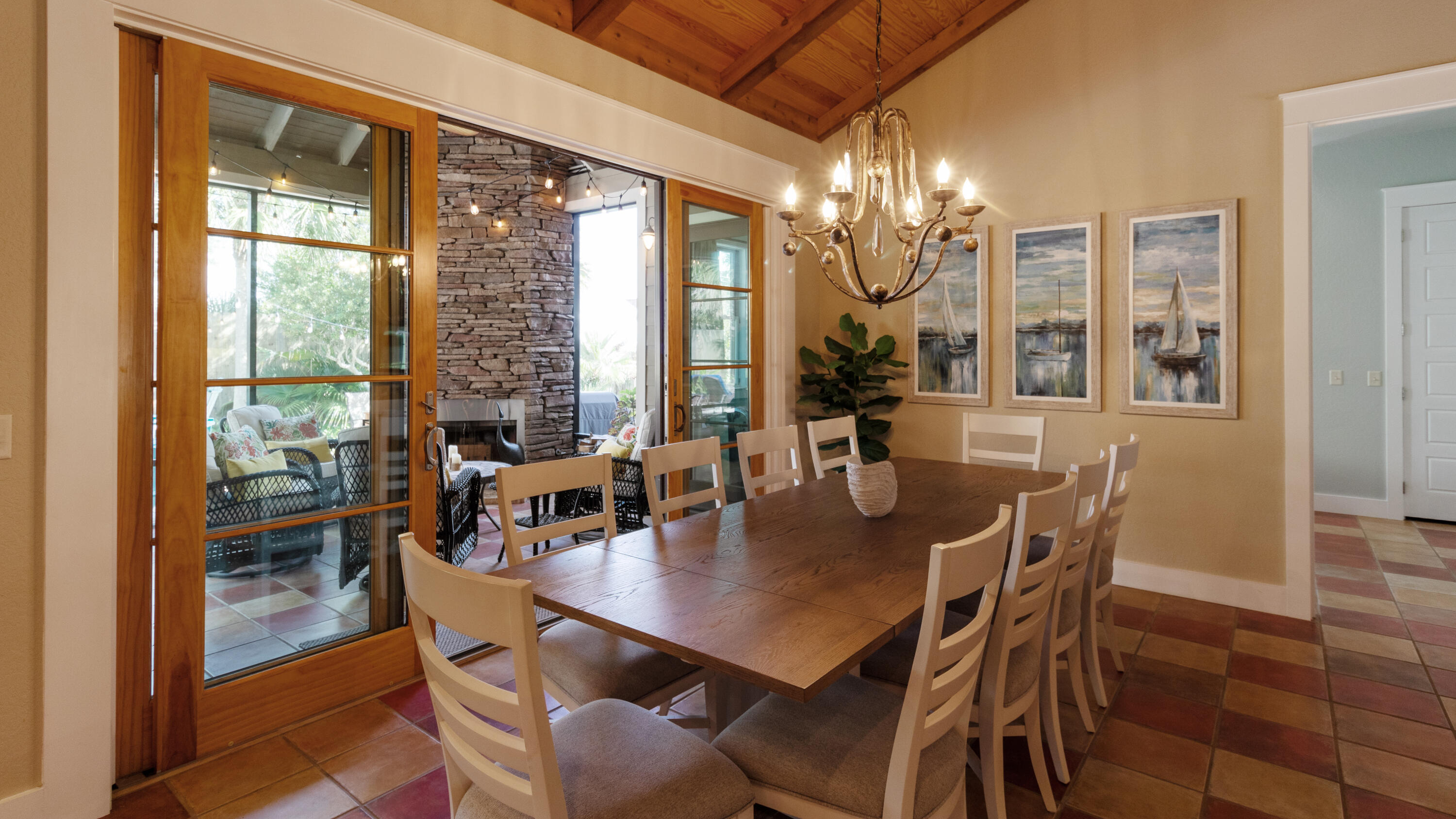 SANTA MONICA BEACH - Residential