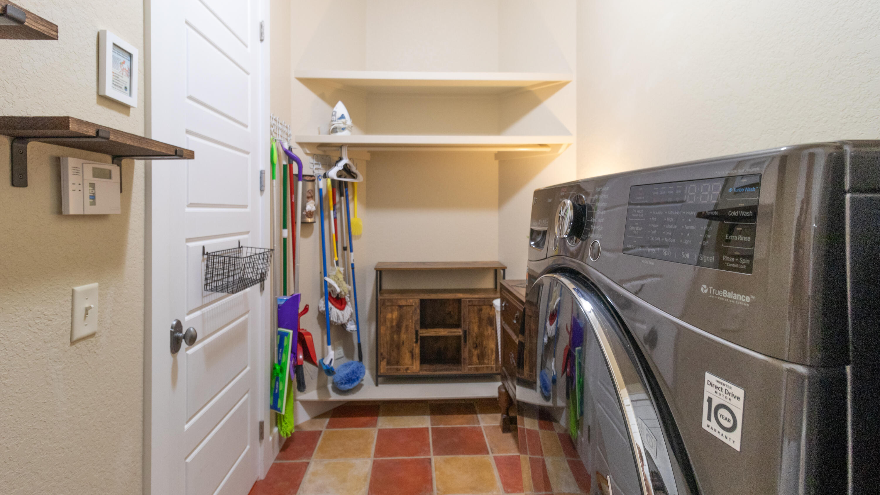 SANTA MONICA BEACH - Residential