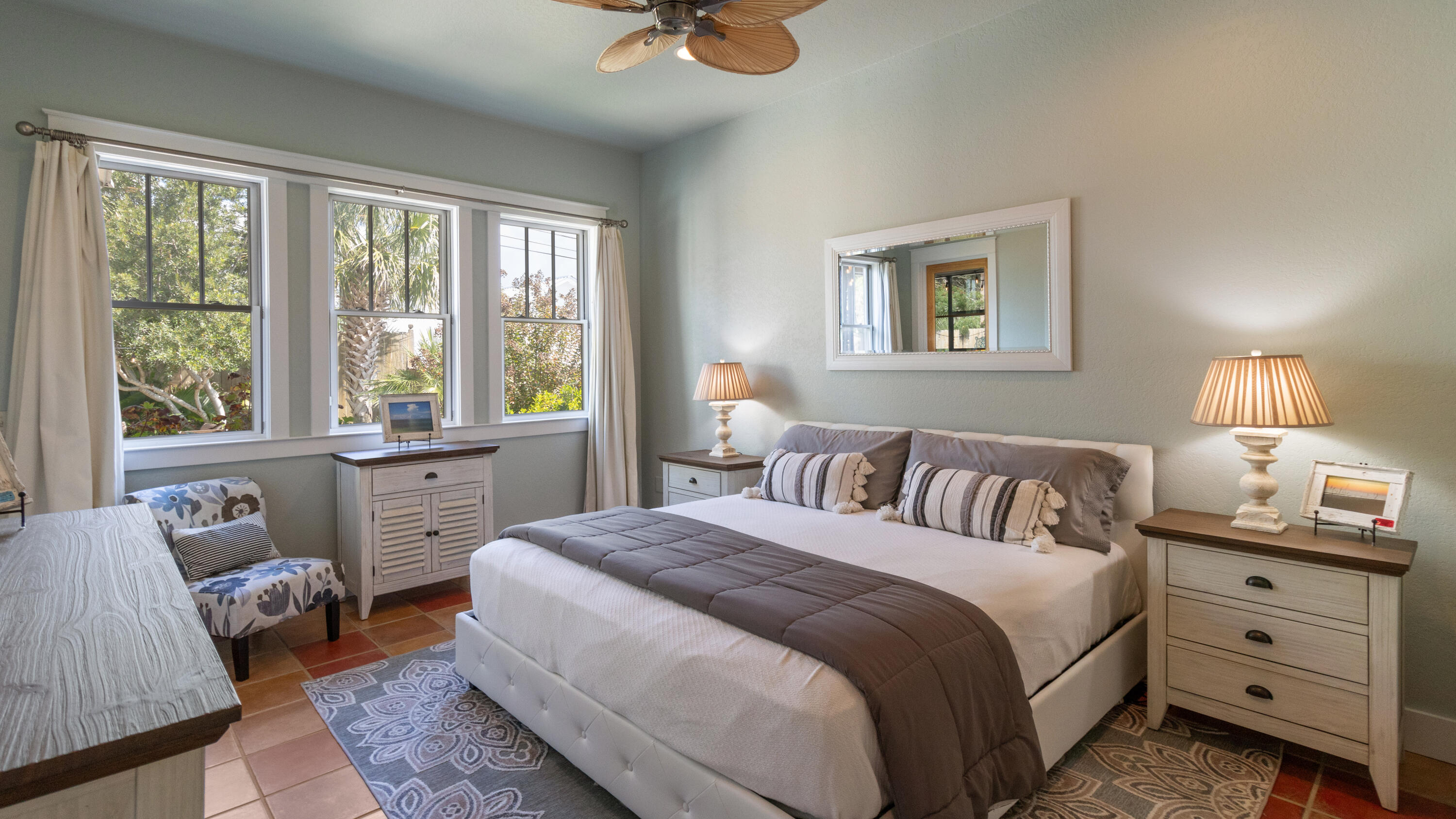 SANTA MONICA BEACH - Residential