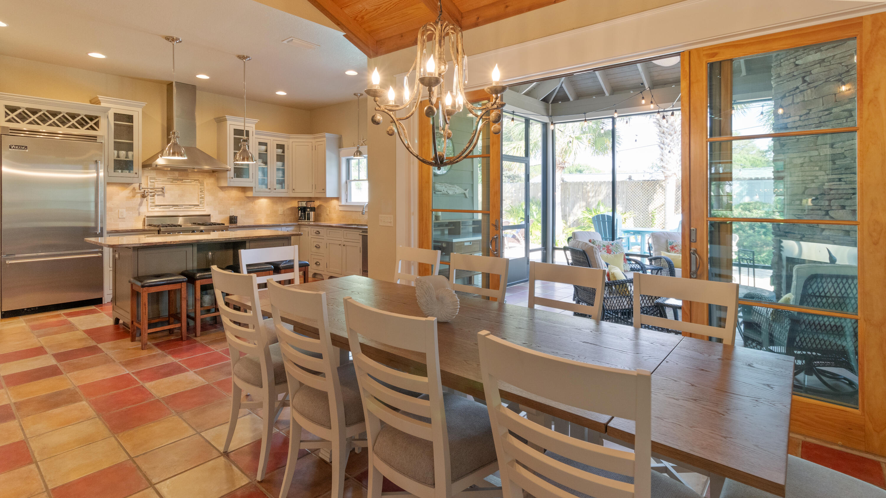 SANTA MONICA BEACH - Residential