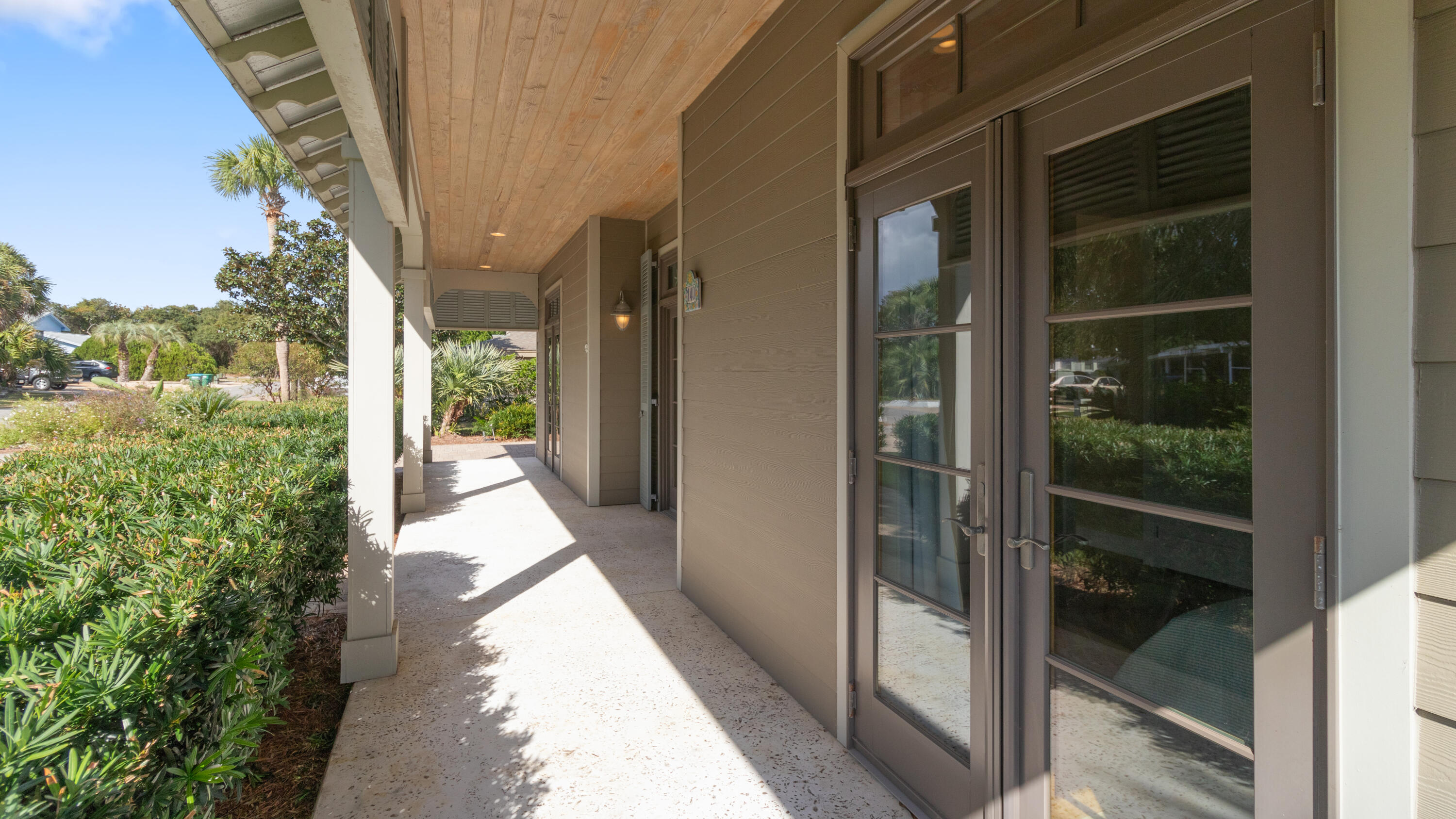 SANTA MONICA BEACH - Residential