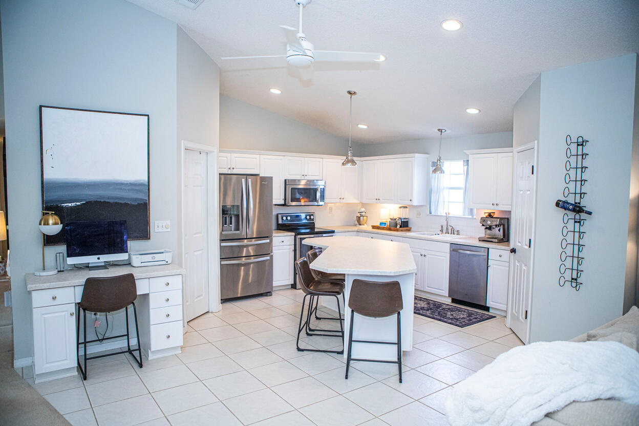 MAGNOLIA PLANTATION AT BLUEWATER BAY - Residential