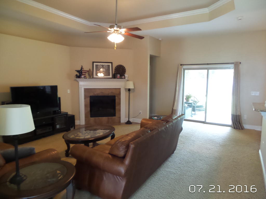 MOSSY OAKS - Residential Lease