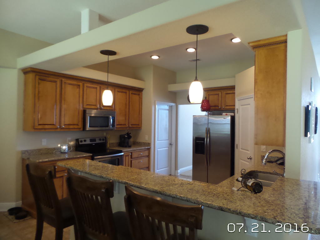 MOSSY OAKS - Residential Lease