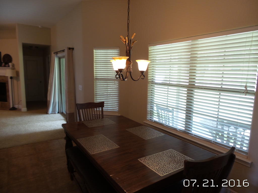 MOSSY OAKS - Residential Lease