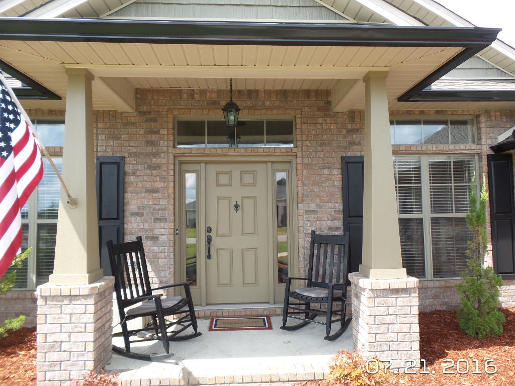 MOSSY OAKS - Residential Lease