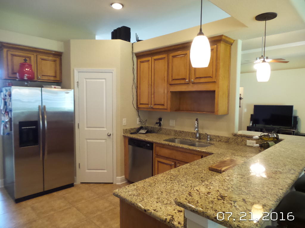 MOSSY OAKS - Residential Lease