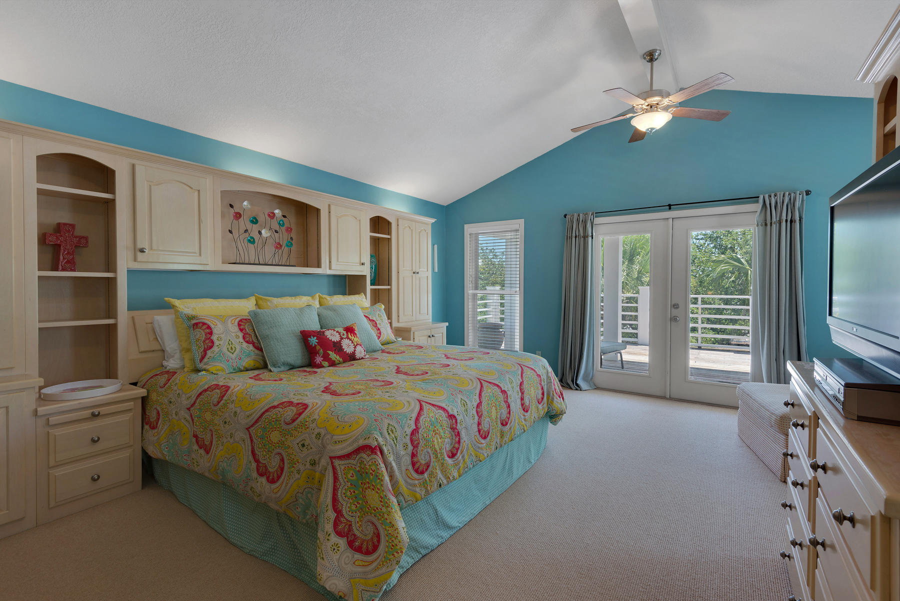 KOKOMO KOVE - Residential