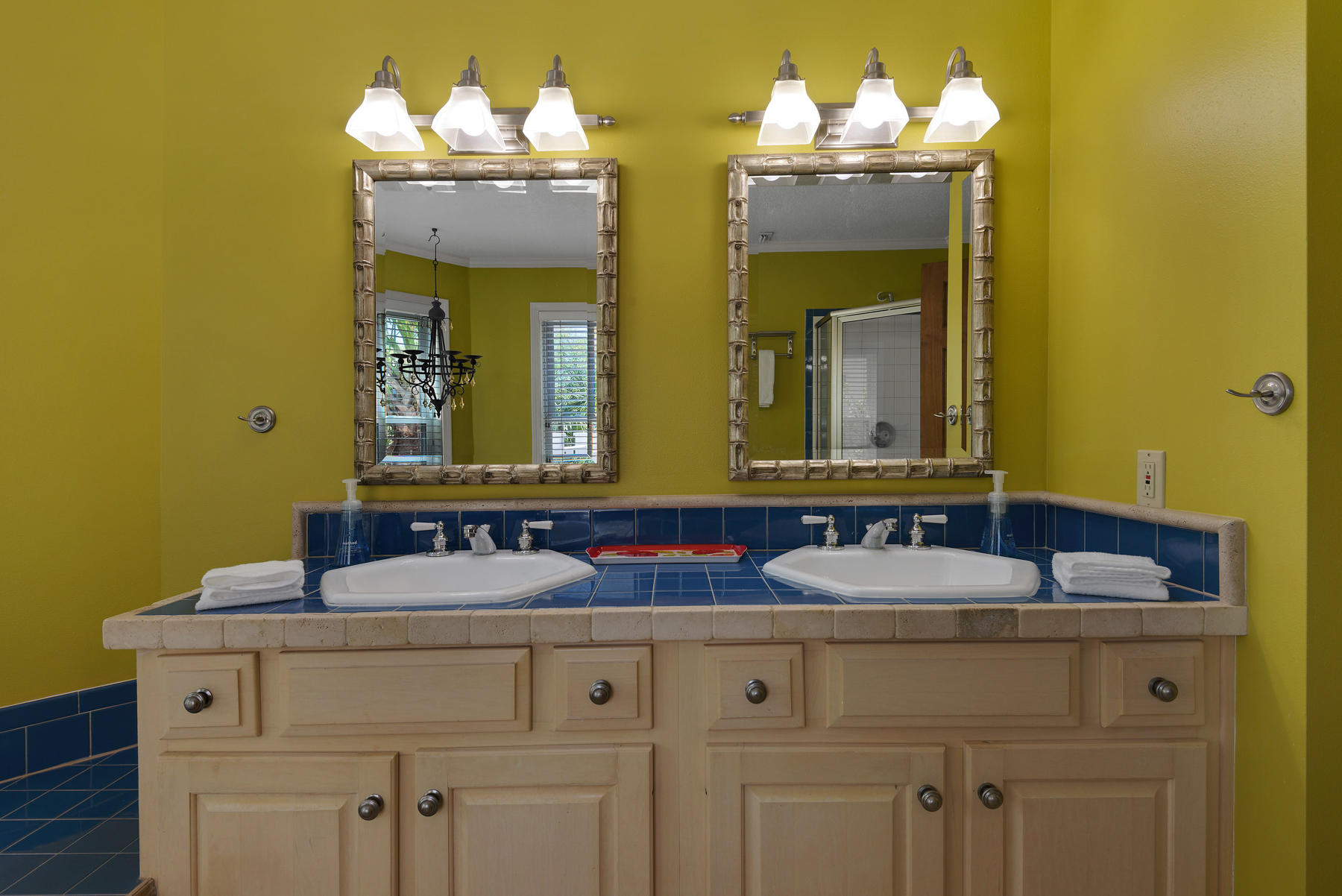 KOKOMO KOVE - Residential