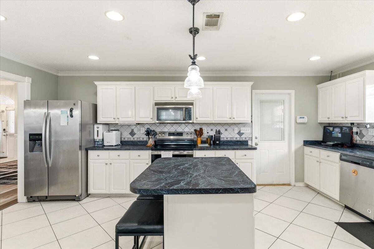 LEE FARMS PH I - Residential