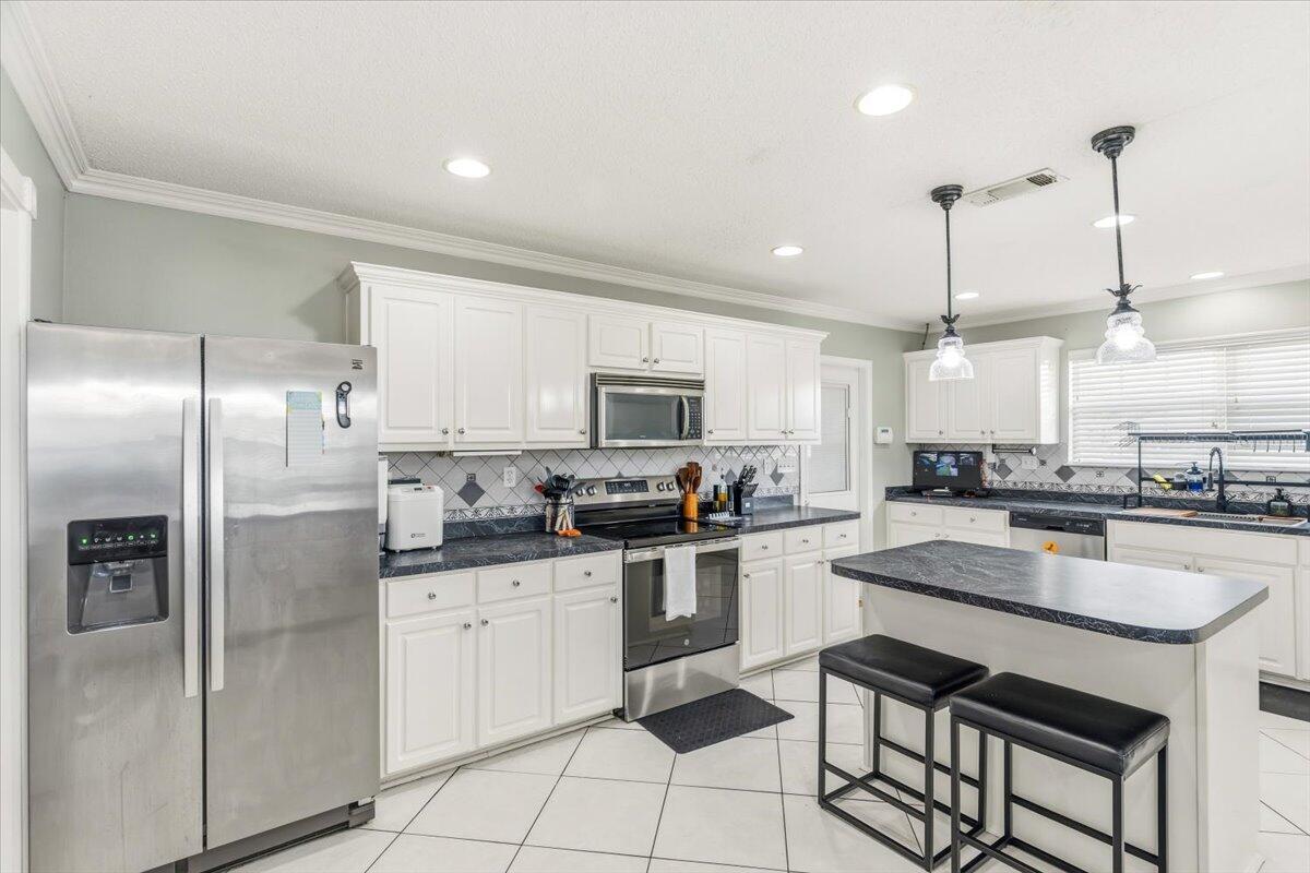 LEE FARMS PH I - Residential