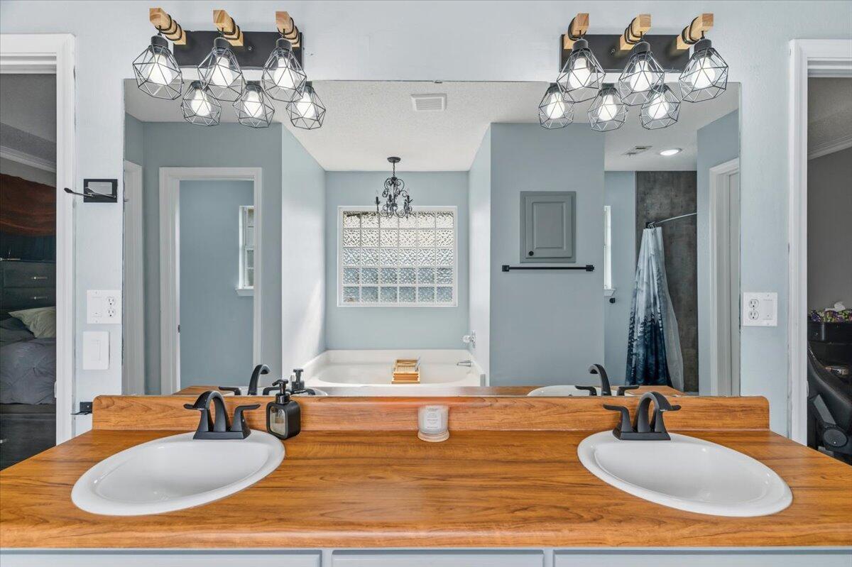 LEE FARMS PH I - Residential