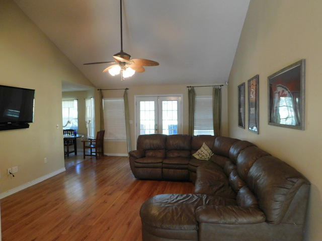 FOXWOOD ESTATES 1 - Residential