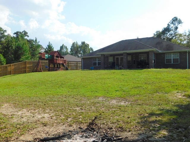 FOXWOOD ESTATES 1 - Residential